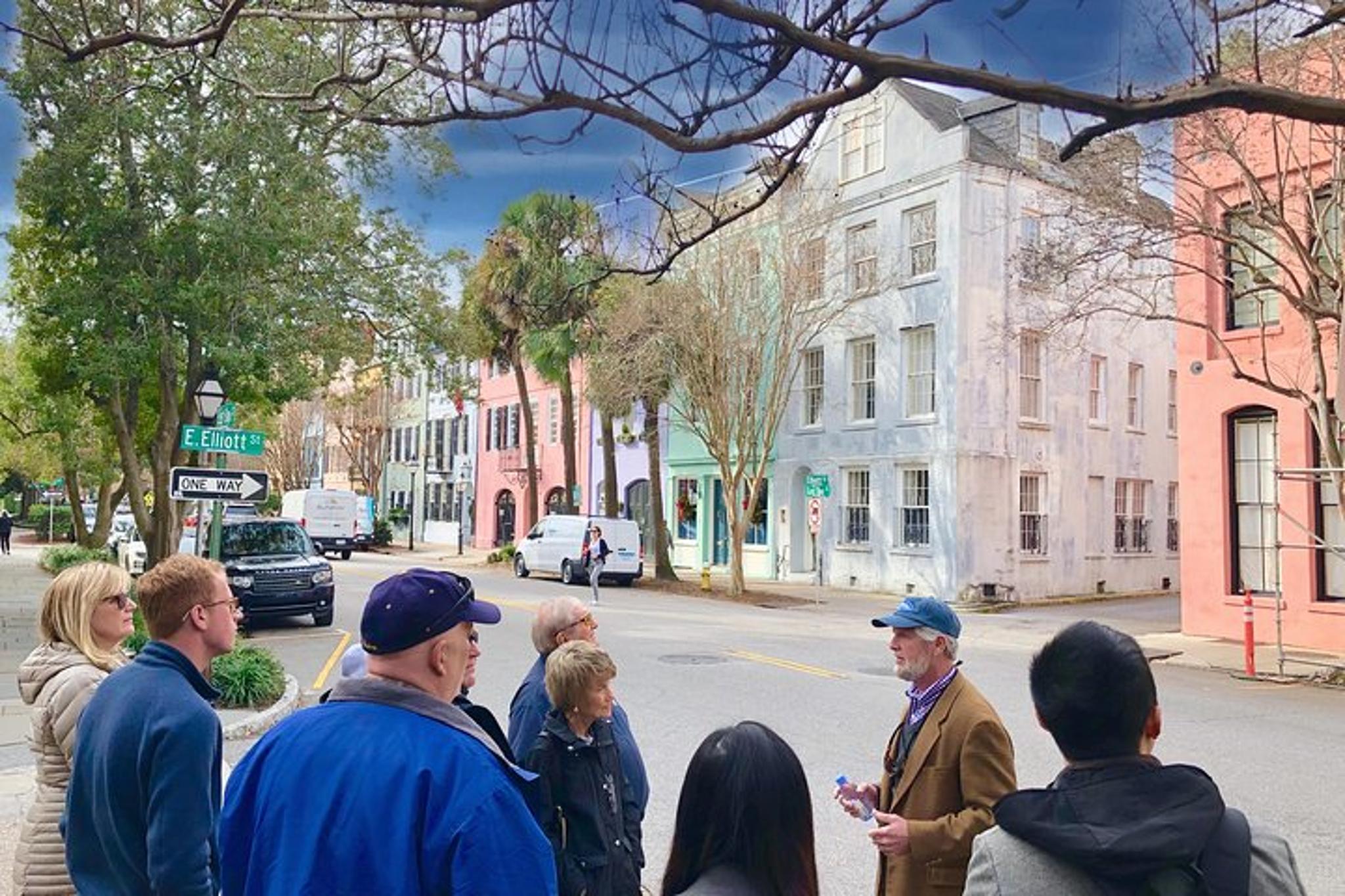 Charleston Walking Tour of Hidden Alleyways - Image 6