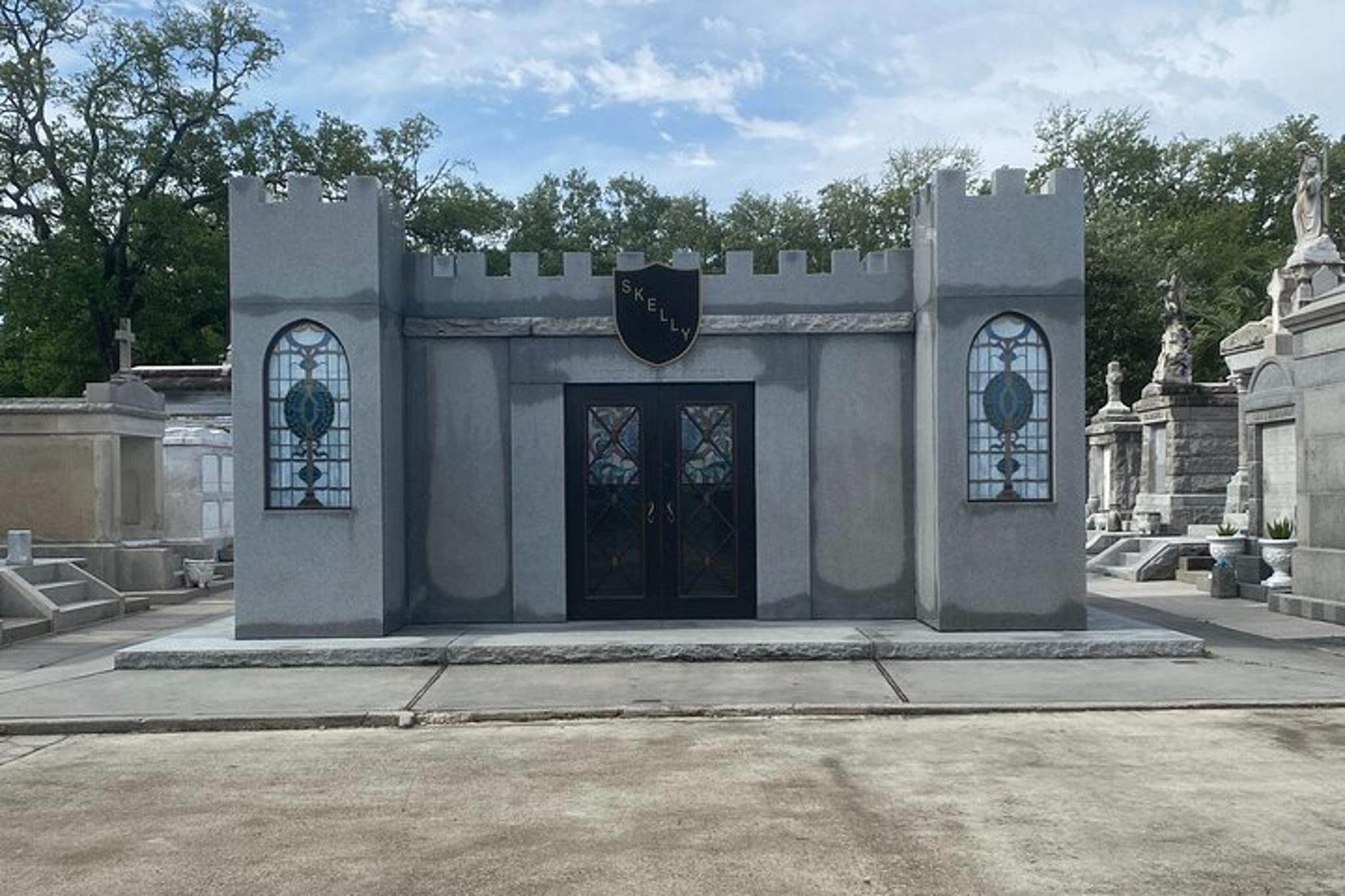 New Orleans Cemetery Walking Tour 90 Min - Image 3