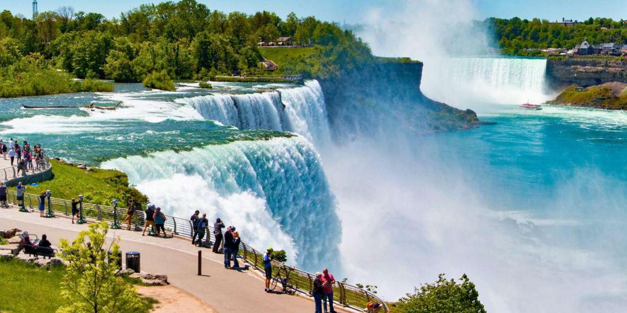 Niagara Falls USA Tour with Maid of the Mist - Image 3