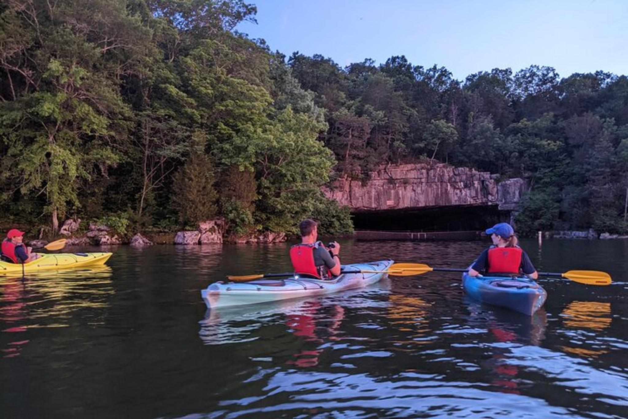 Chattanooga Kayak Tour at Nickajack Bat Cave - Image 3
