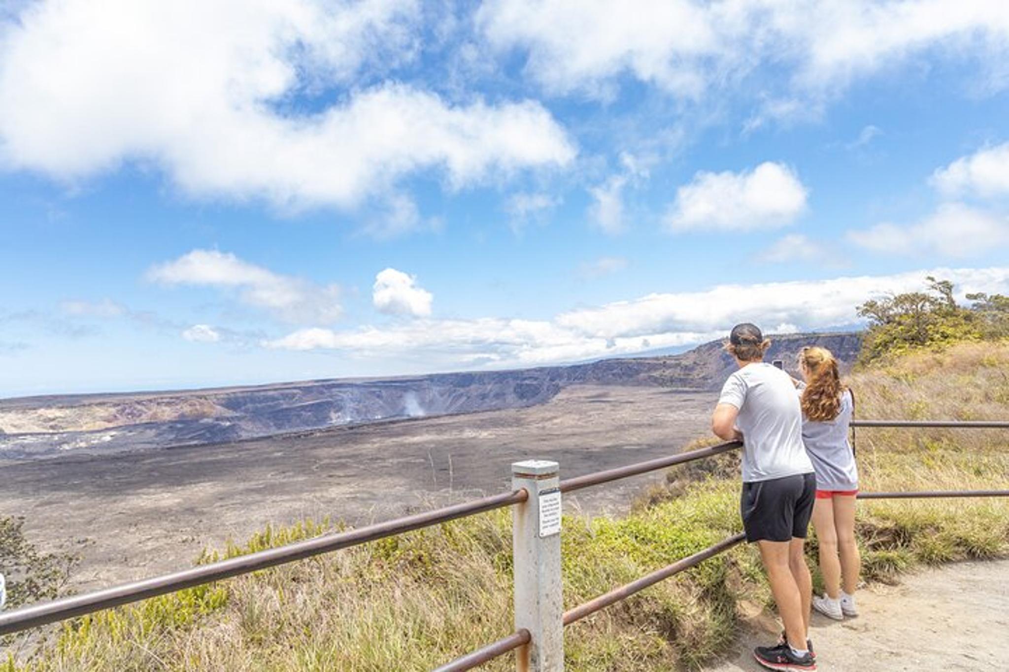 Big Island Volcano and Waterfalls Tour - Image 4