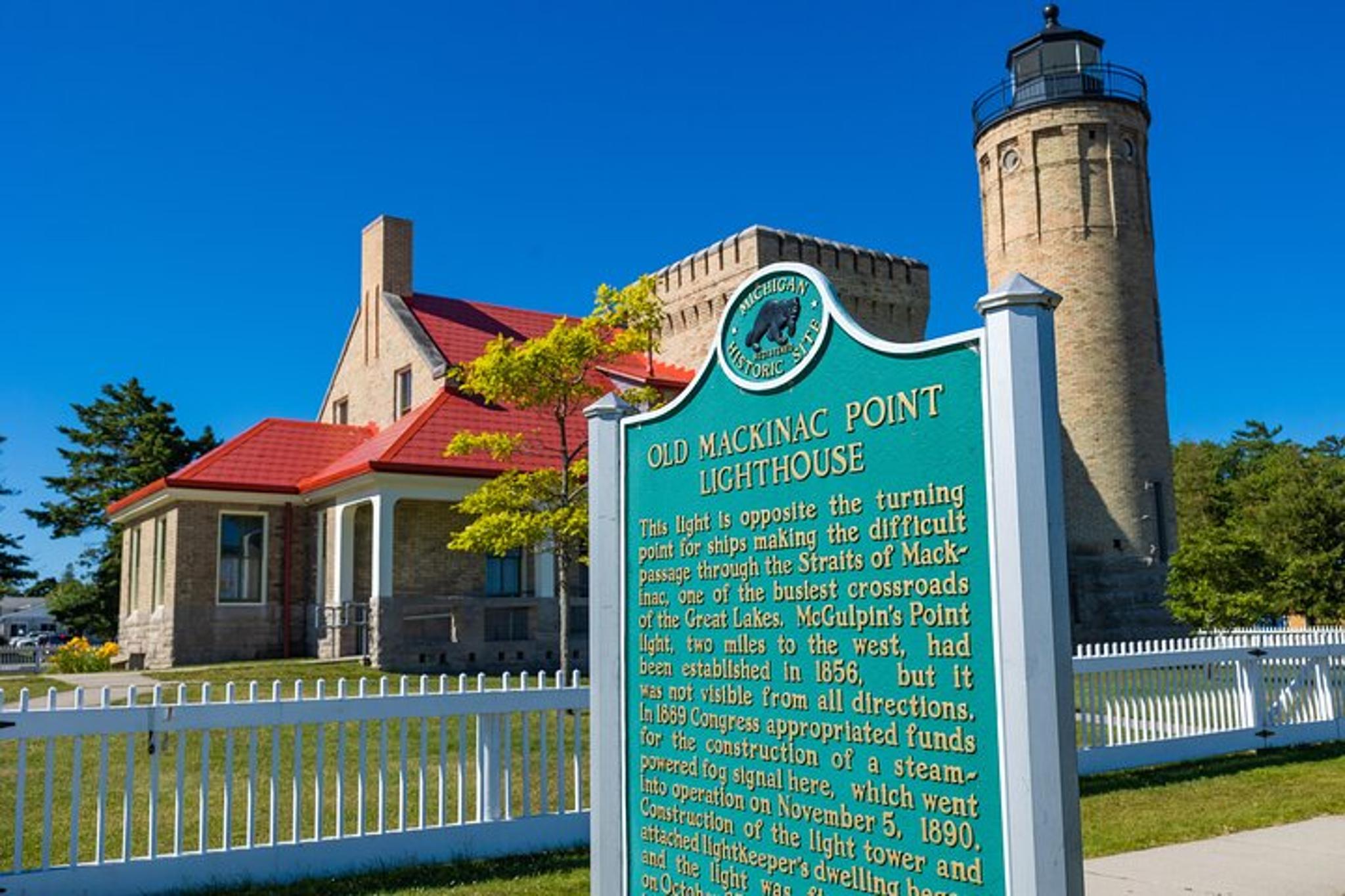 Mackinaw City Lighthouse Admission - Image 1