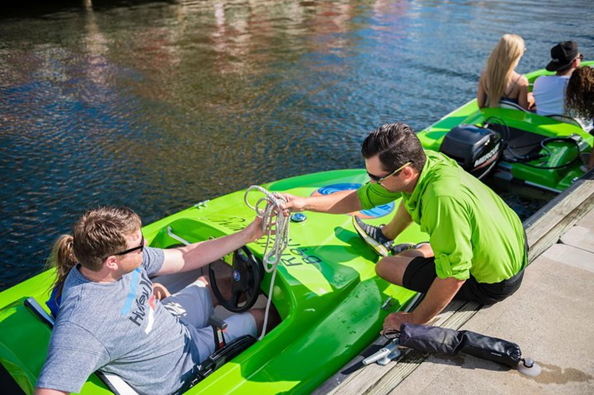 Tampa Mini Power Boat Rental - Image 3