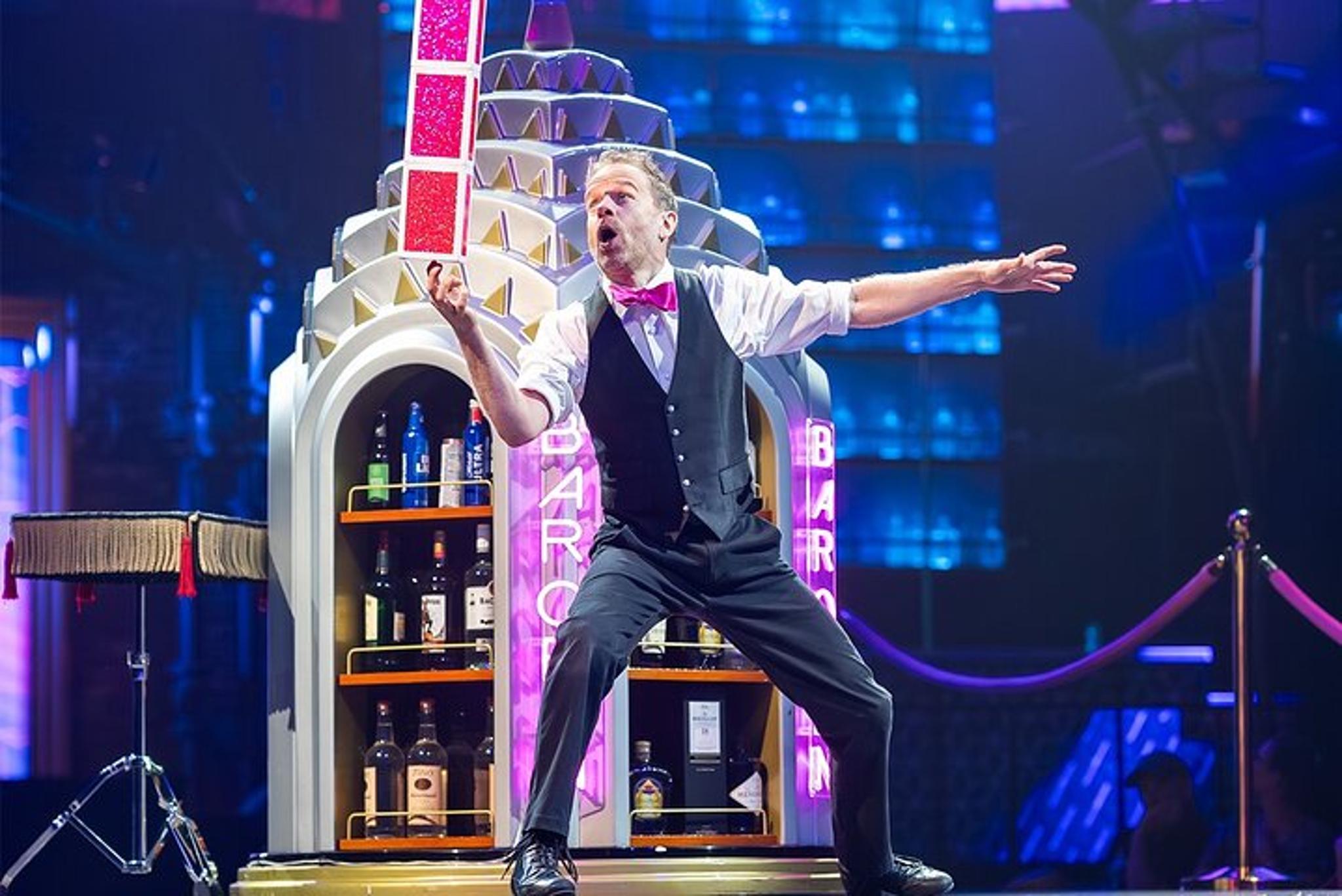 Las Vegas Cirque du Soleil Show at New York New York - Image 2