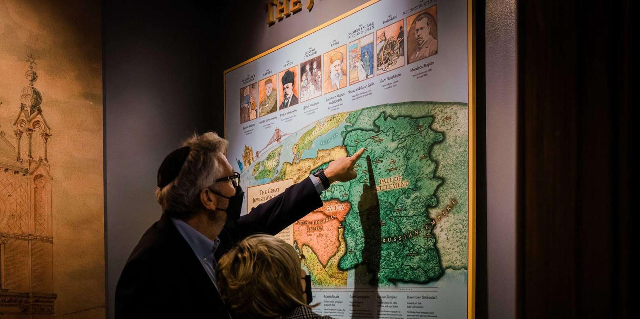 New York Museum Tour at Eldridge Street - Image 3