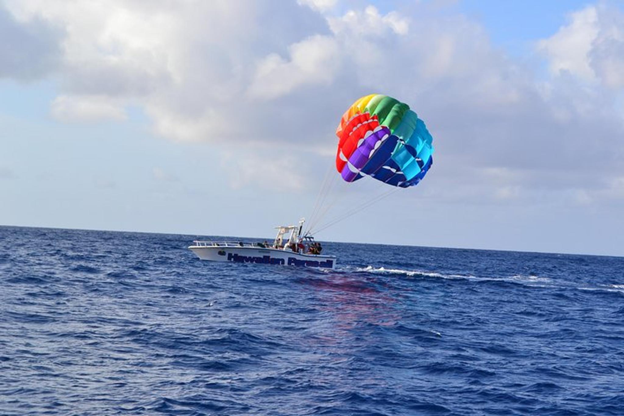 Honolulu Parasailing Adventure 60 min - Image 6