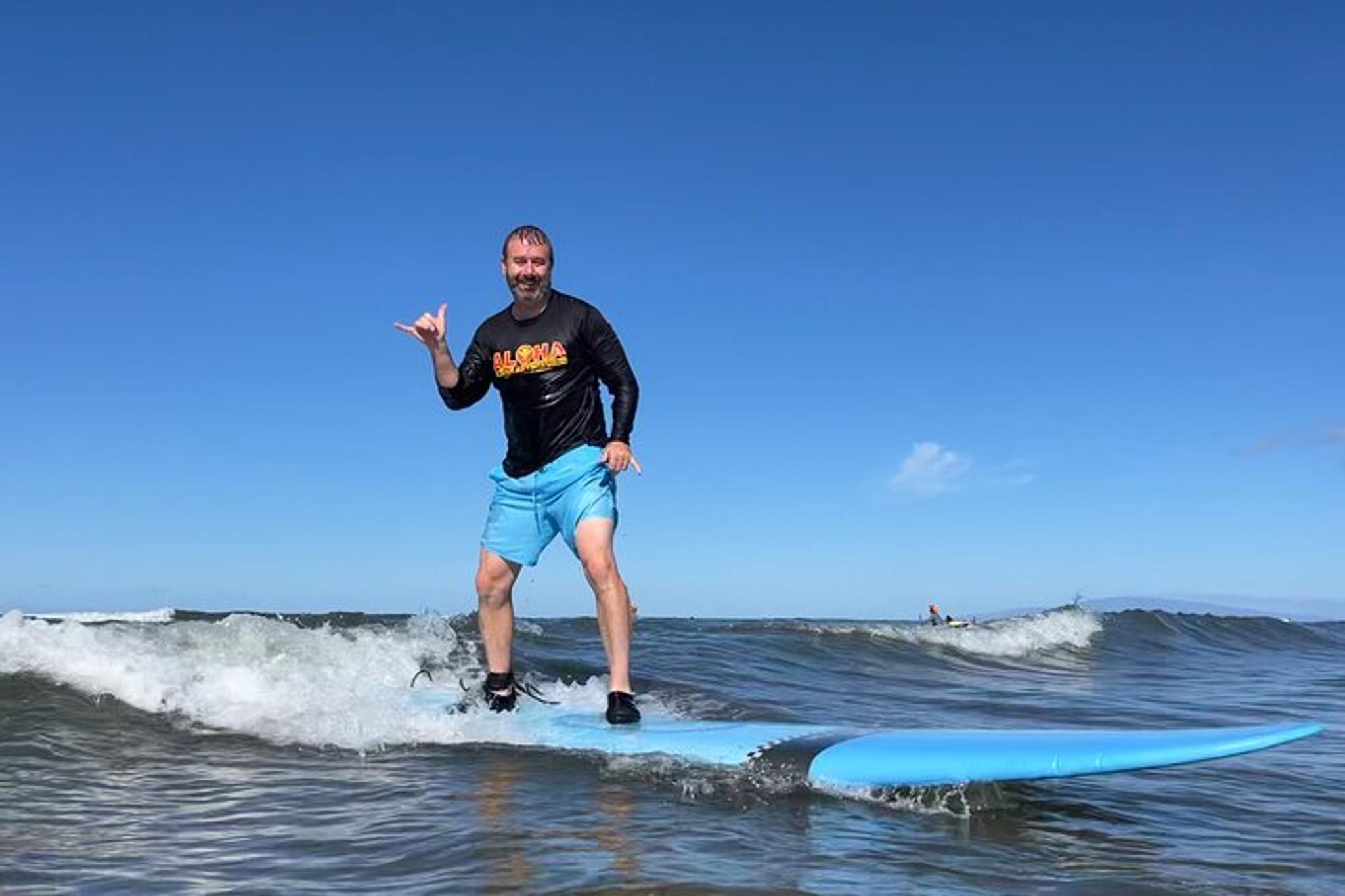 Maui Surf Lesson - Image 3