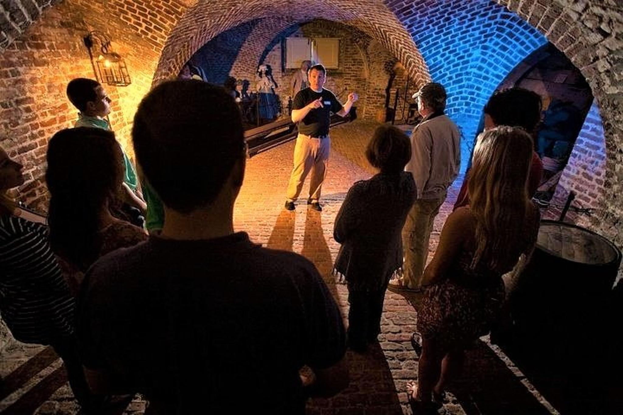 Charleston Ghost and Dungeon Walking Tour - Image 3
