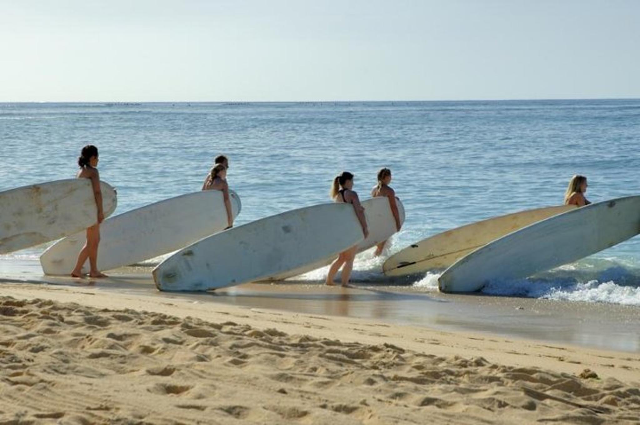 Lahaina Surf Lesson - Image 2