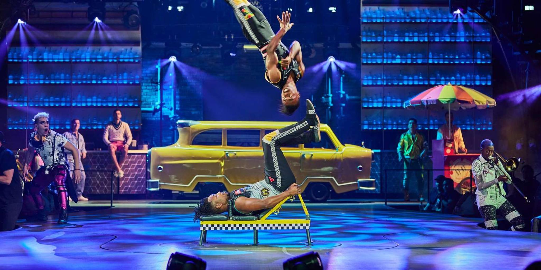 Las Vegas Cirque du Soleil Mad Apple Show - Image 2