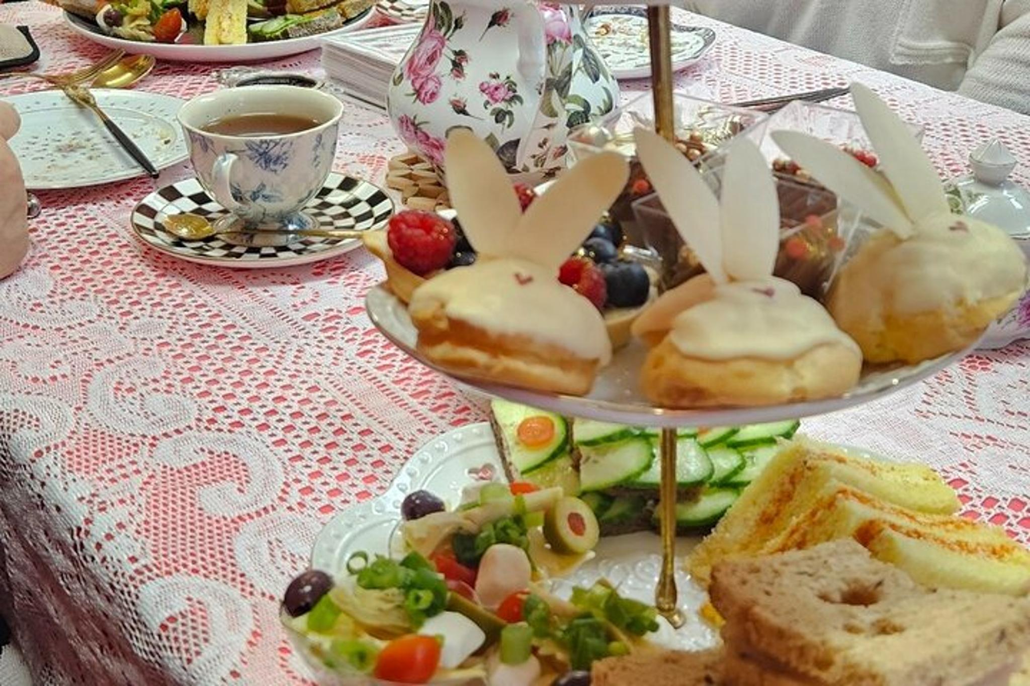 Las Vegas Tea Party Experience - Image 3