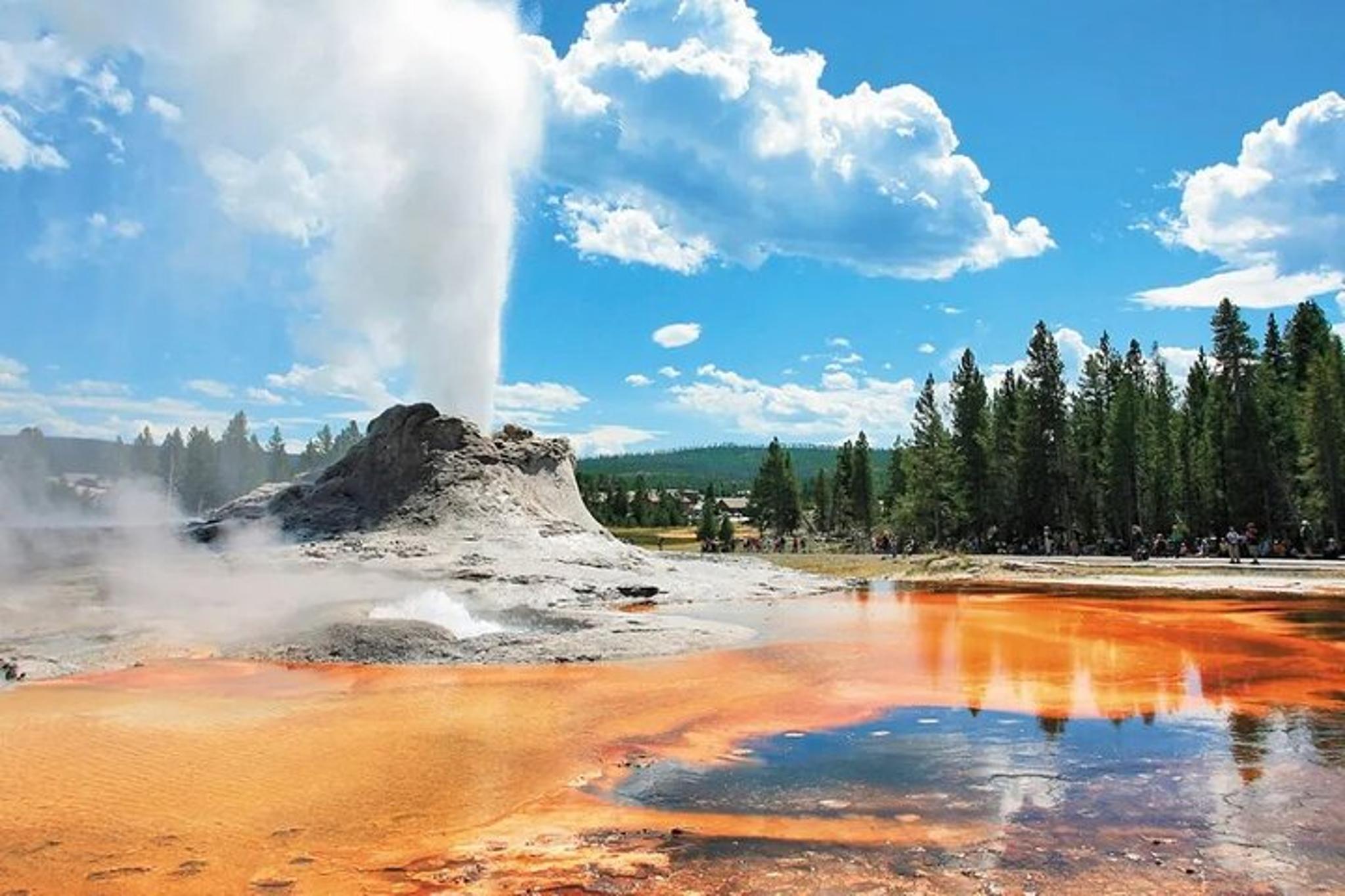 Seattle Yellowstone and Grand Teton 5-Day Tour