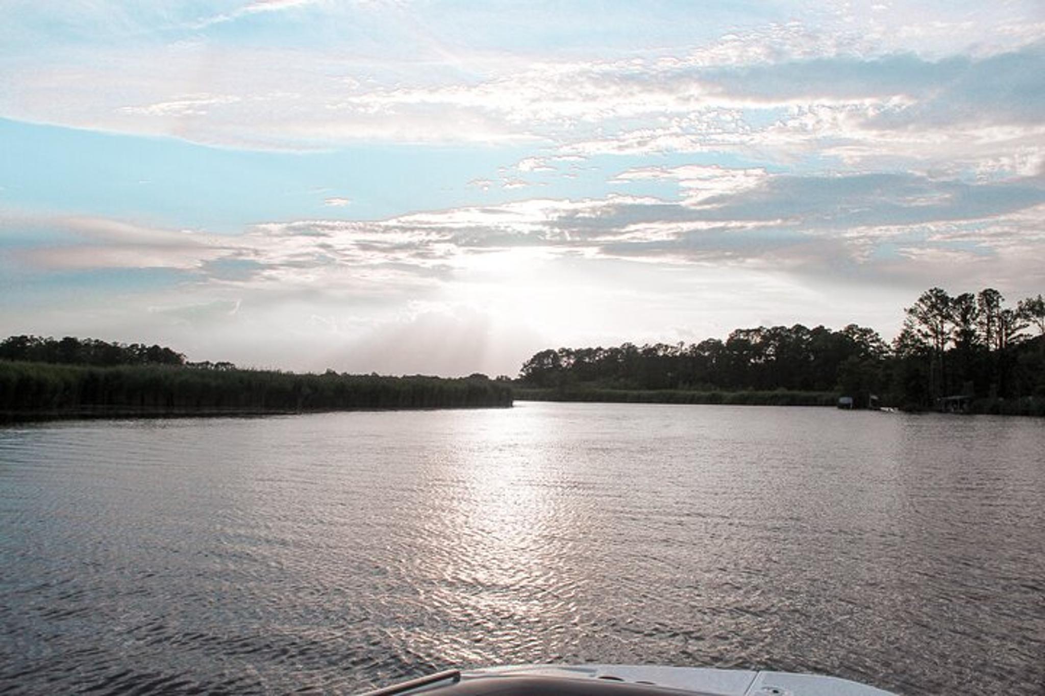 Virginia Beach Boat Rental at Sunset 2 hr - Image 5