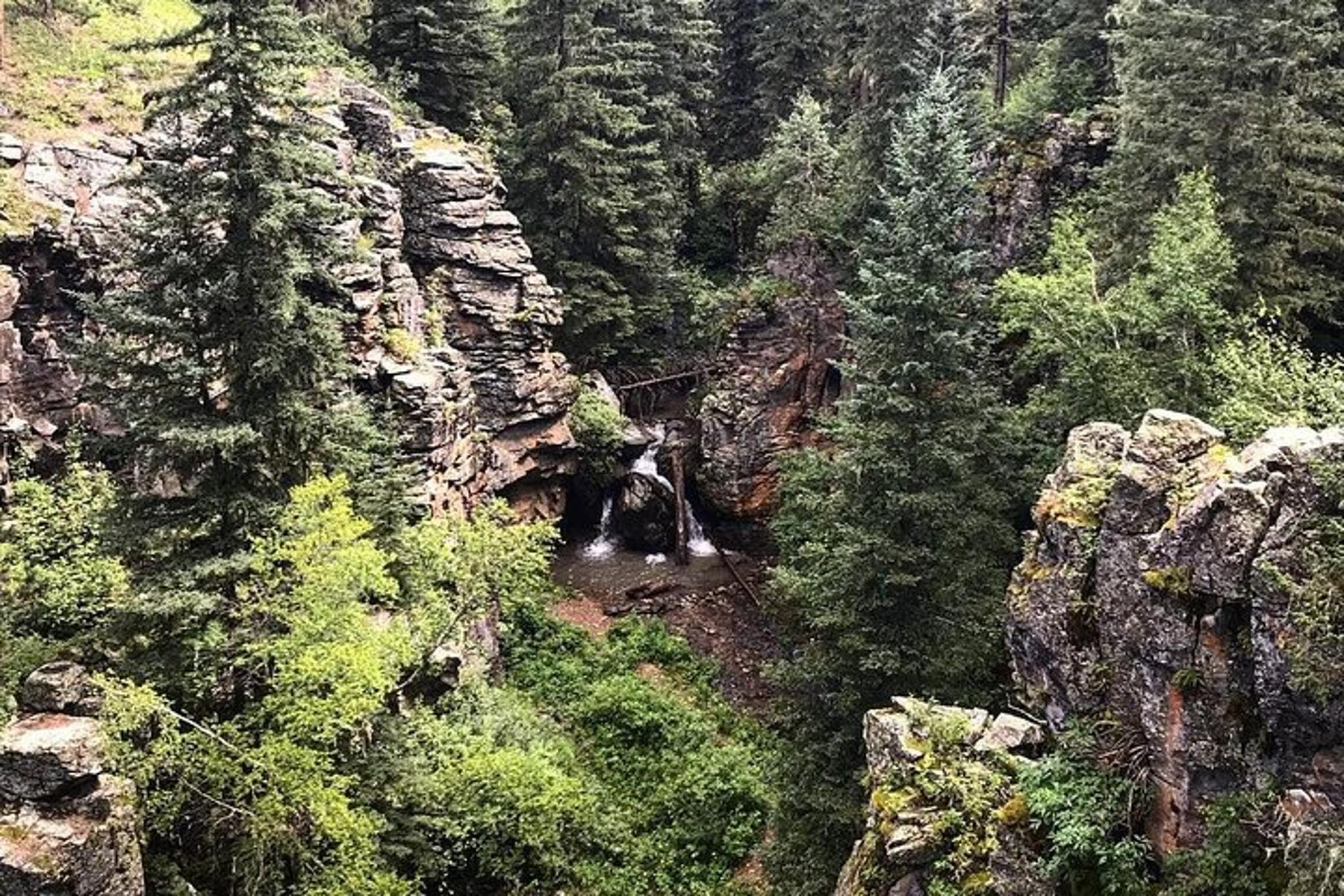 Spearfish Canyon and Deadwood Tour - Image 5