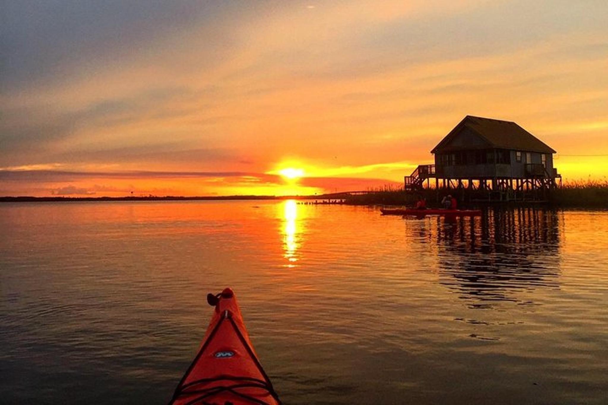 Nags Head Kayak Tour in Roanoke Sound