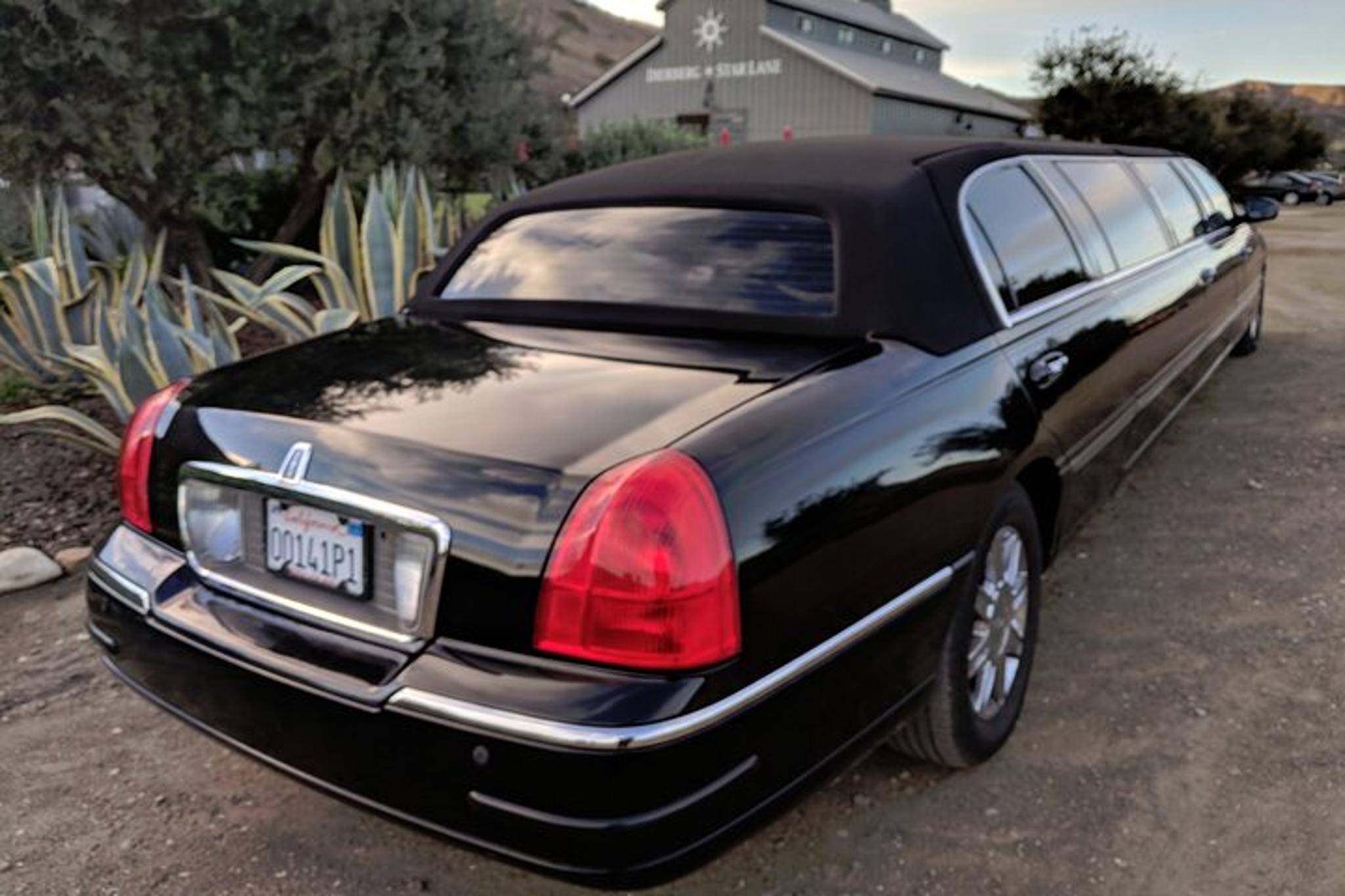 Santa Barbara Private Limousine Wine Tour 6 hr - Image 2