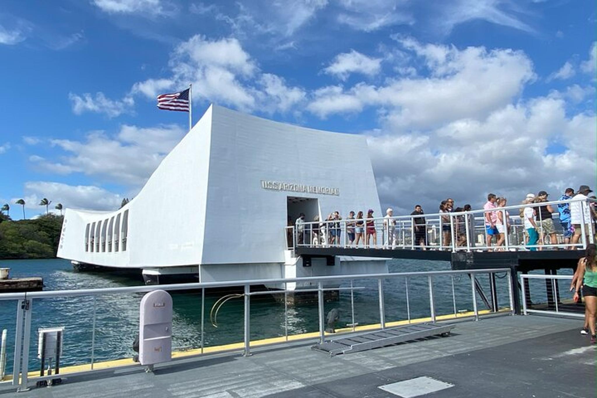 Honolulu Pearl Harbor Arizona Memorial Tour