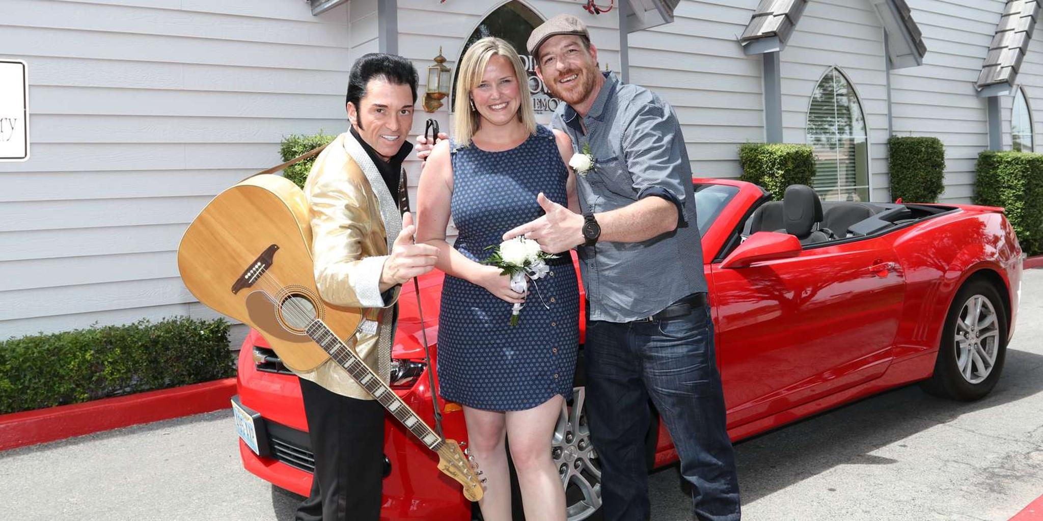 Las Vegas Drive-Up Wedding Ceremony - Image 5