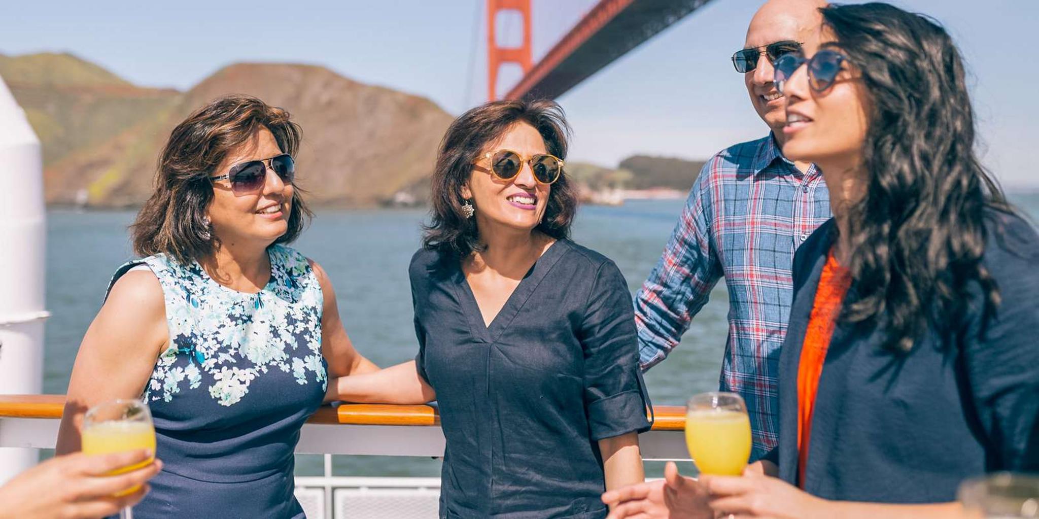 San Francisco Bay Cruise with Buffet Lunch or Dinner