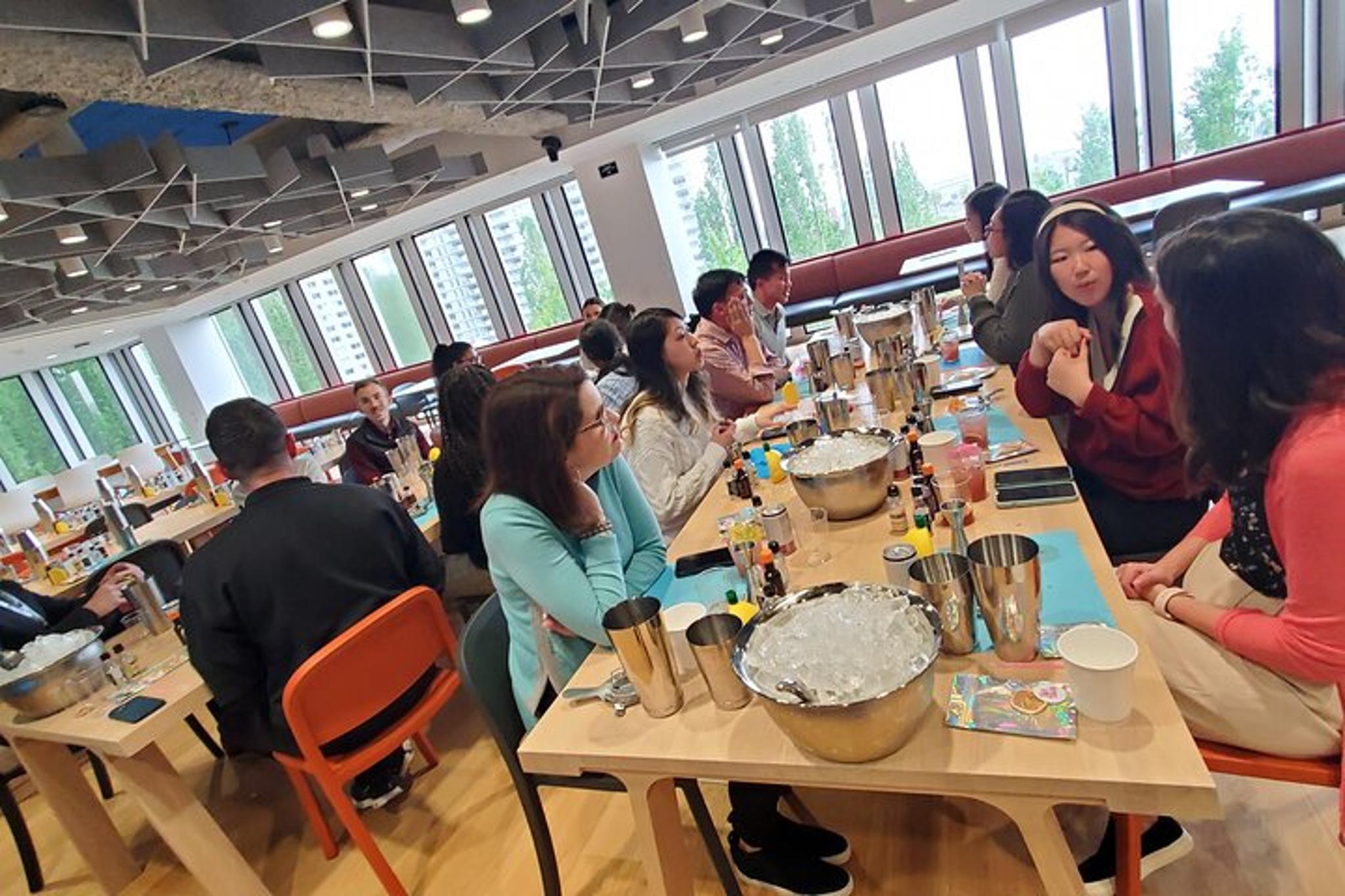 Los Angeles Cocktail Mixing Experience 90 min - Image 5