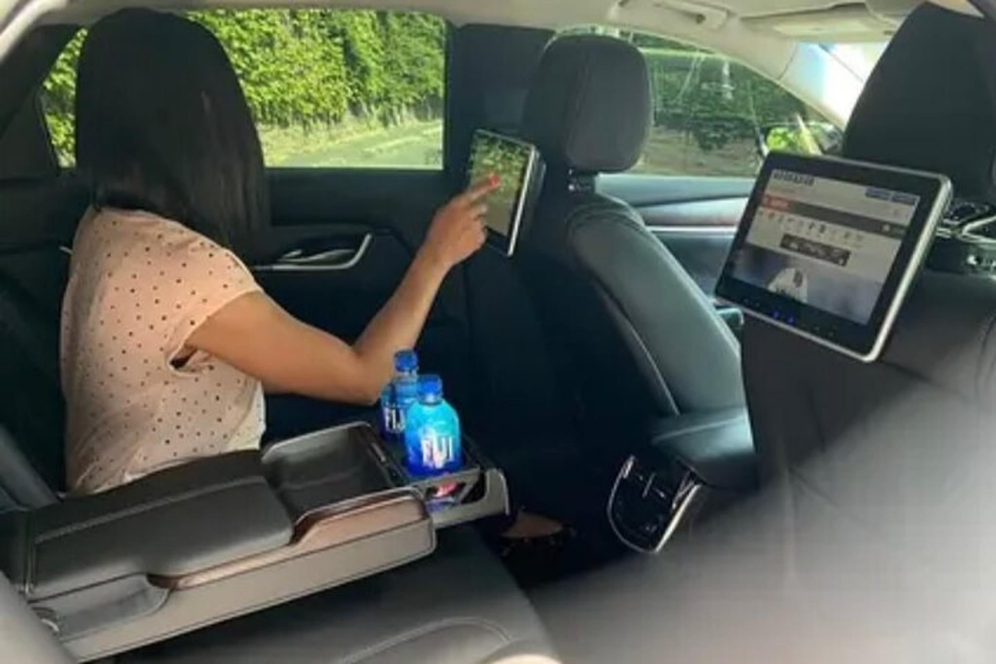 Atlanta Airport Private Transportation - Image 6