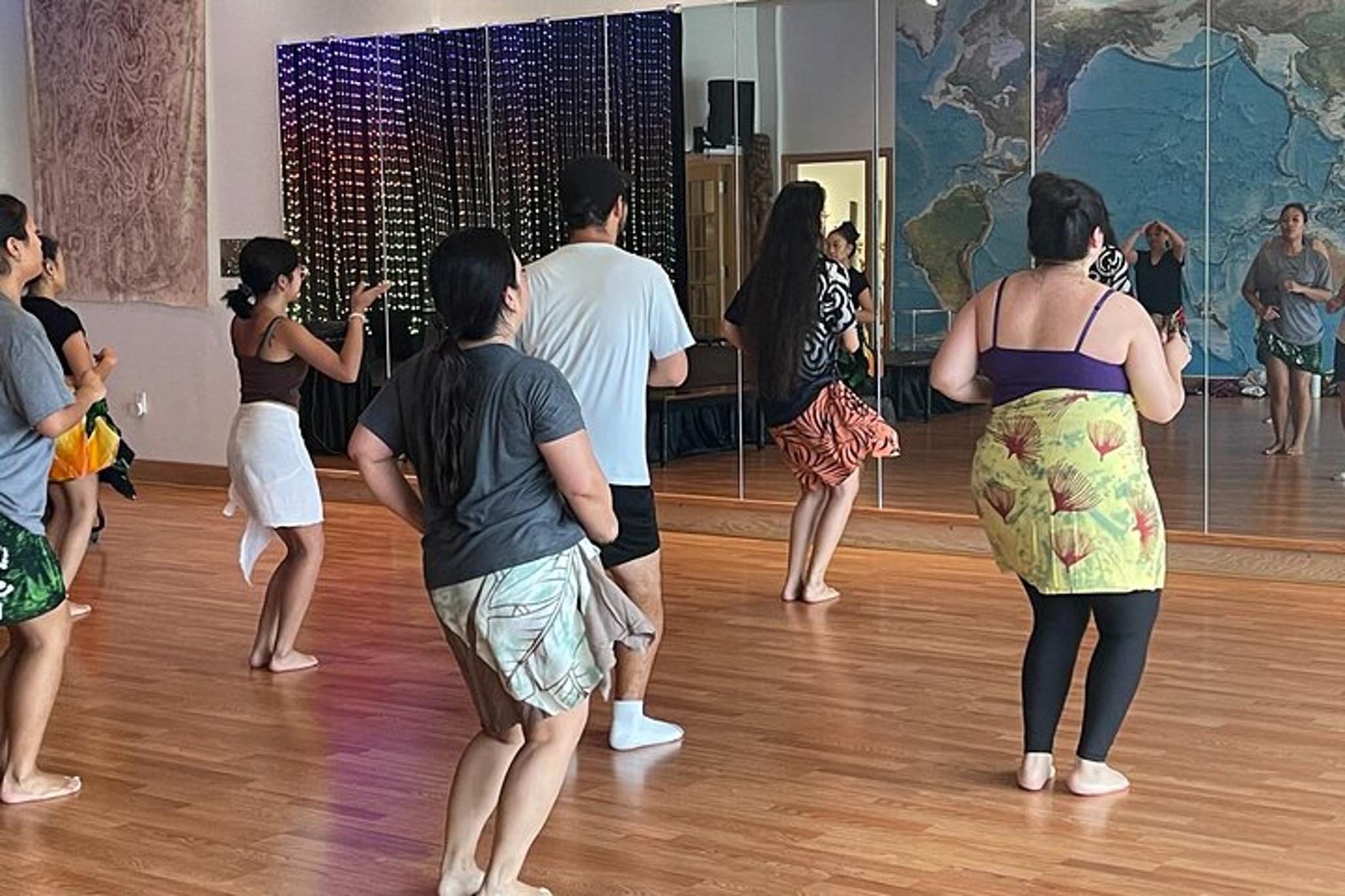 Maui Polynesian Dance Fitness Class - Image 2