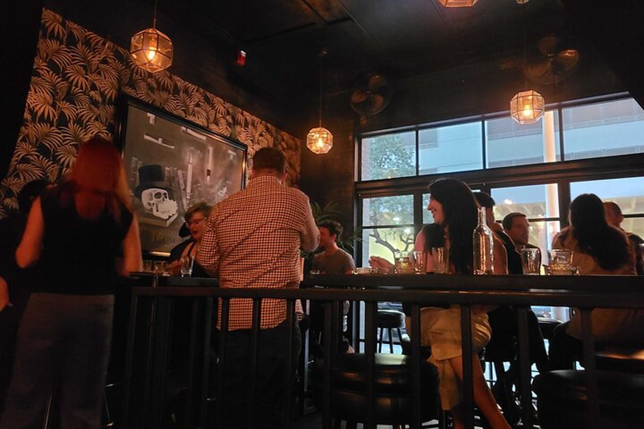 Austin Pub Crawl: Lost Legends of Texas - Image 3