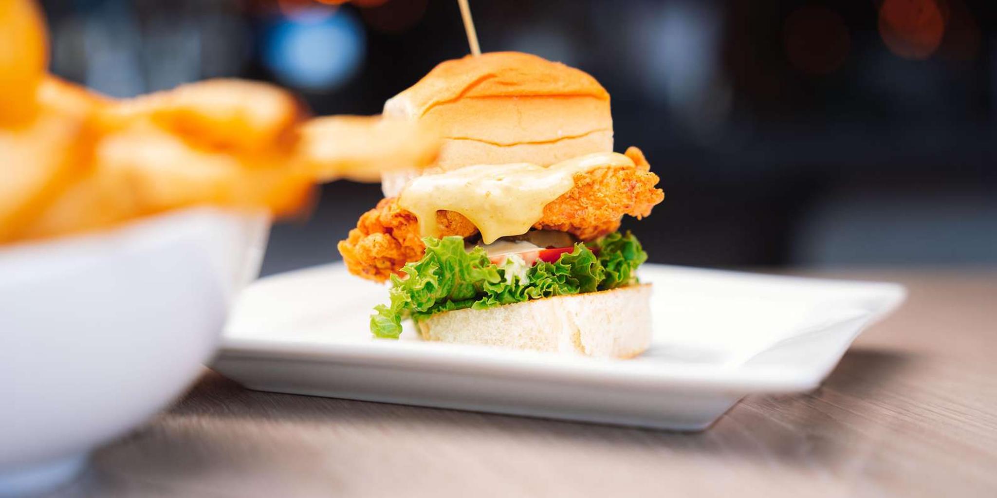 Fort Lauderdale Dinner & Drinks Tour - Image 2