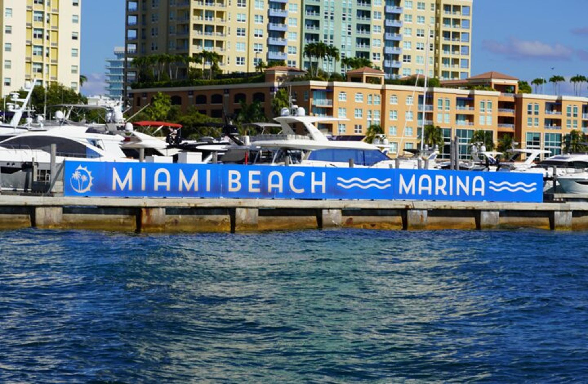 Miami Beach Boat Tour and Sunset Cruise 90 min - Image 2