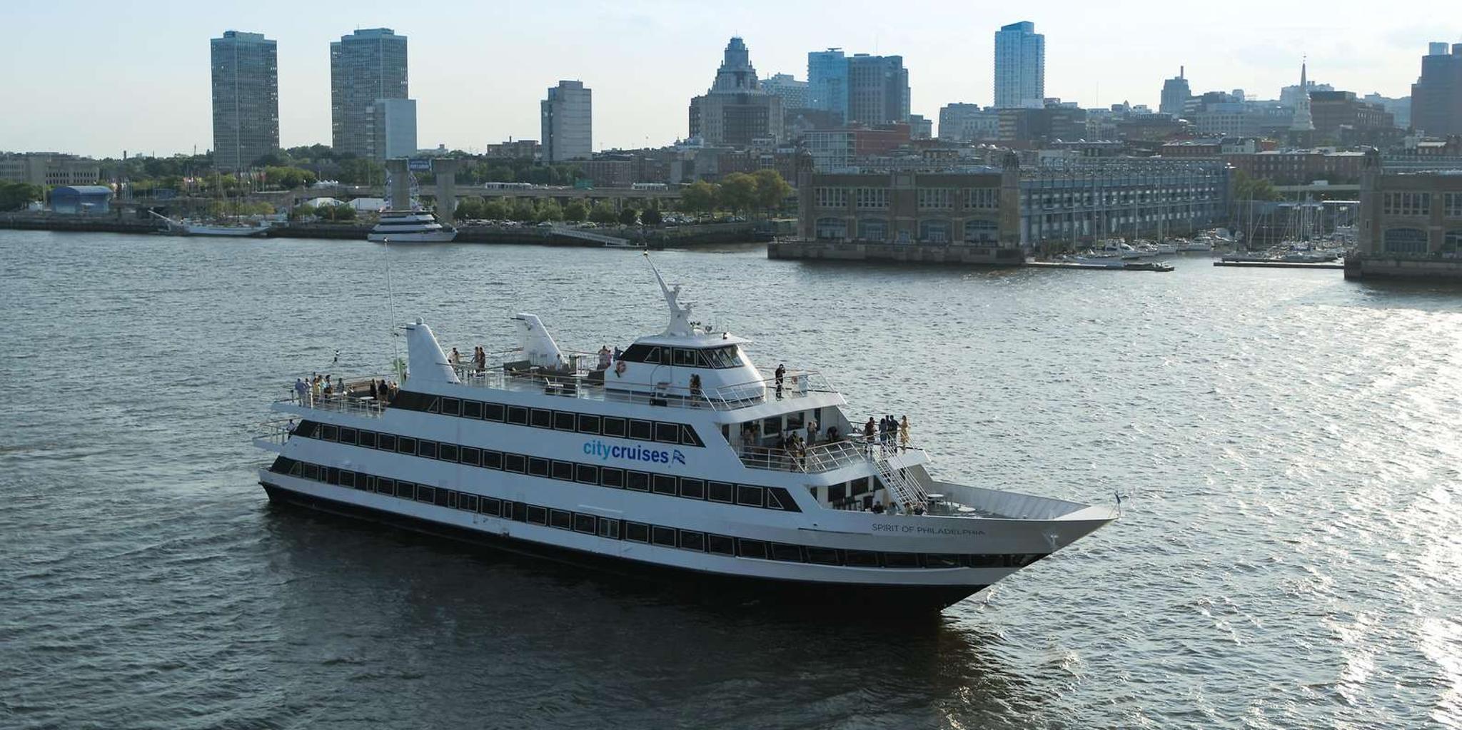 Philadelphia Dinner Cruise on the Delaware River - Image 1