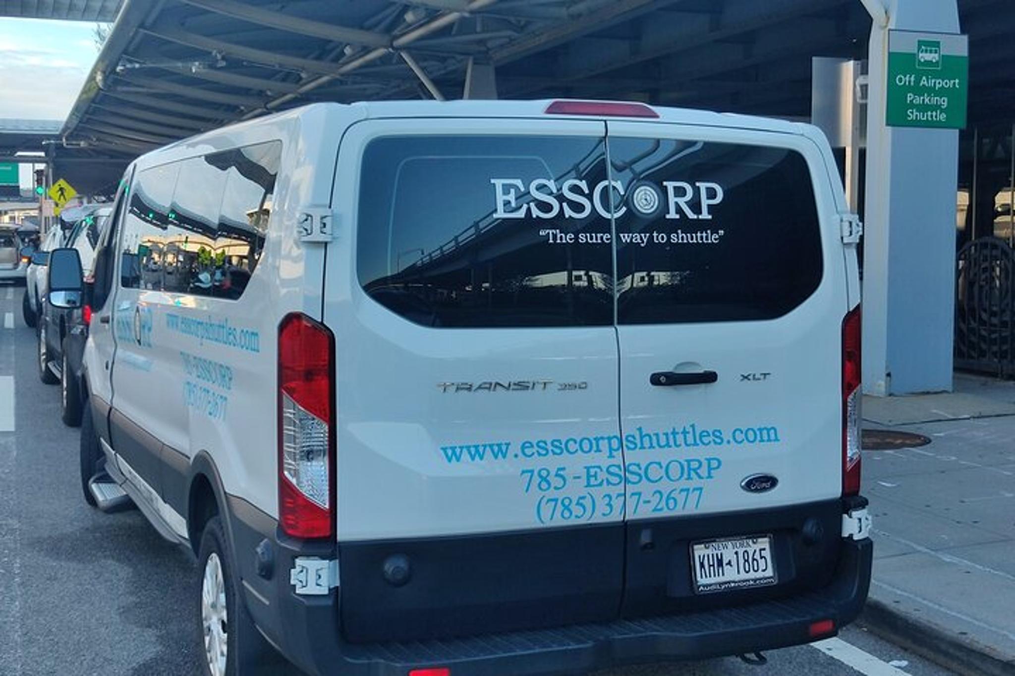 New York Airport Shuttle from Queens - Image 5