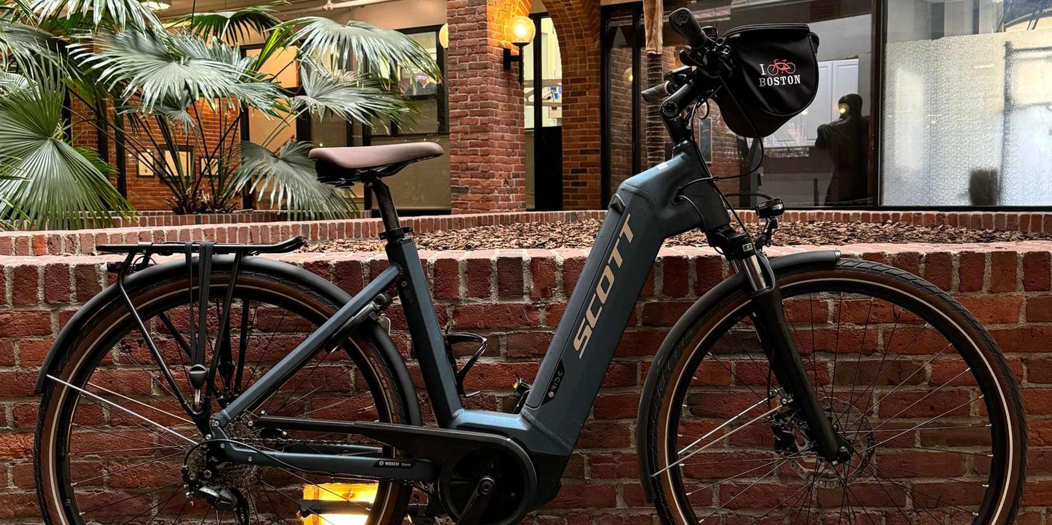 Boston Electric Assist Bicycle Rental - Image 2
