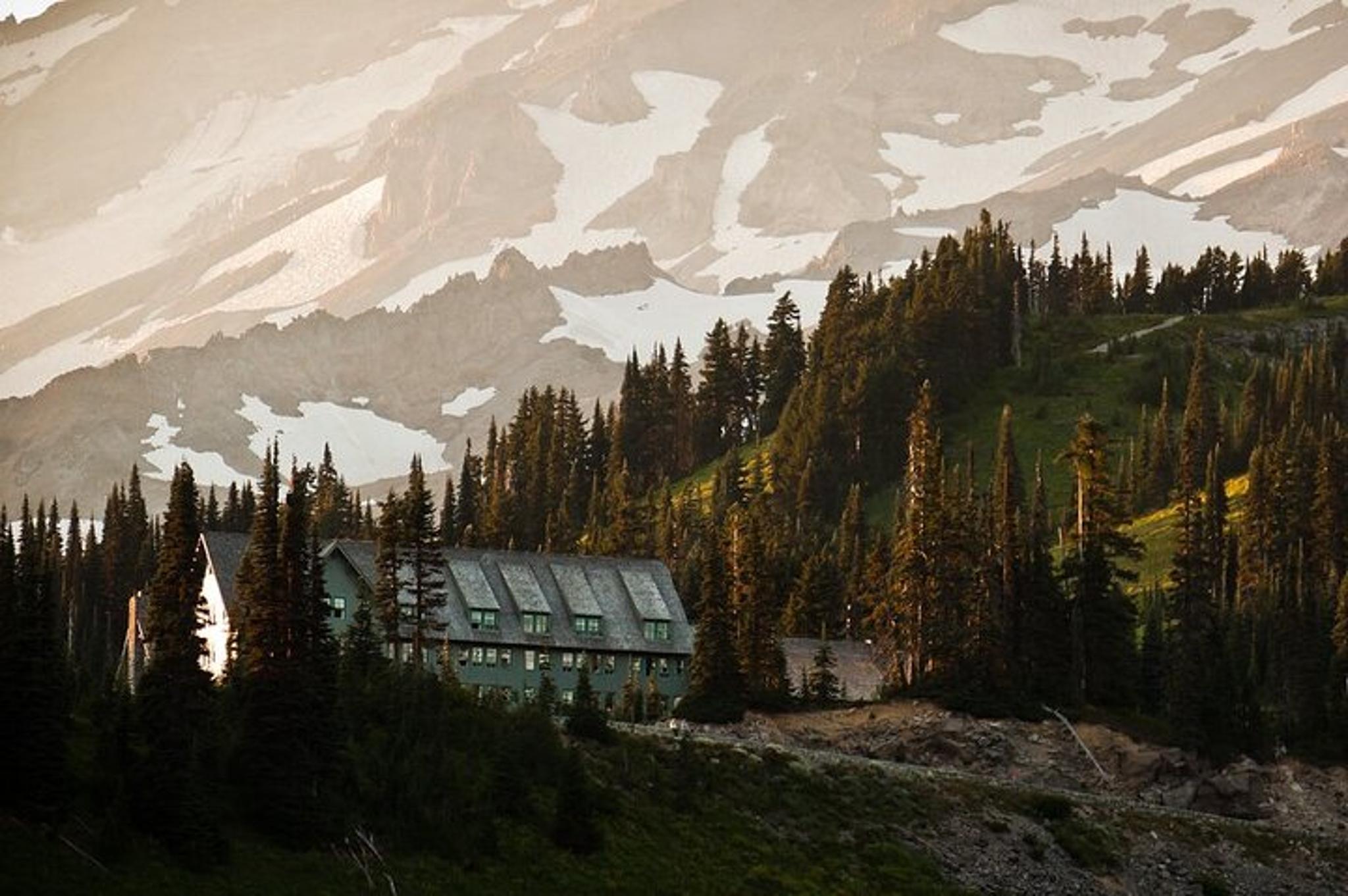 Seattle Mt Rainier Small Group Tour 2 Days - Image 2