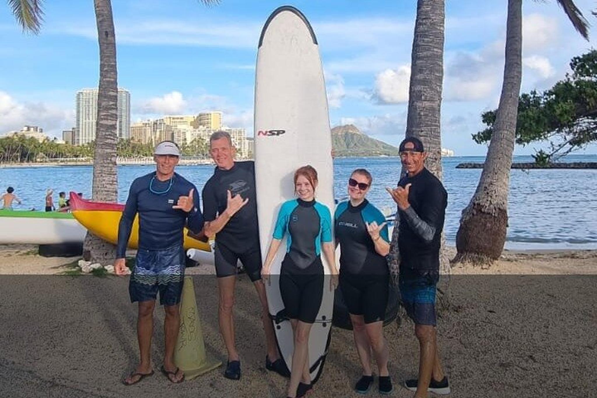 Honolulu Kids Surfing Lessons - Image 3