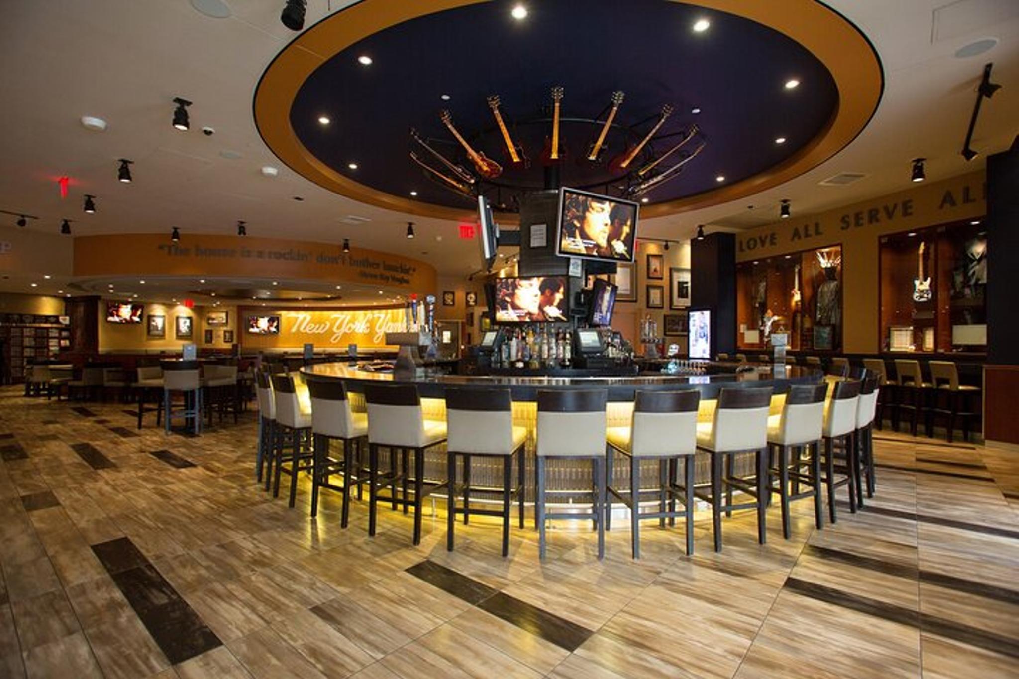 New York Meal at Hard Rock Cafe Yankee Stadium - Image 6