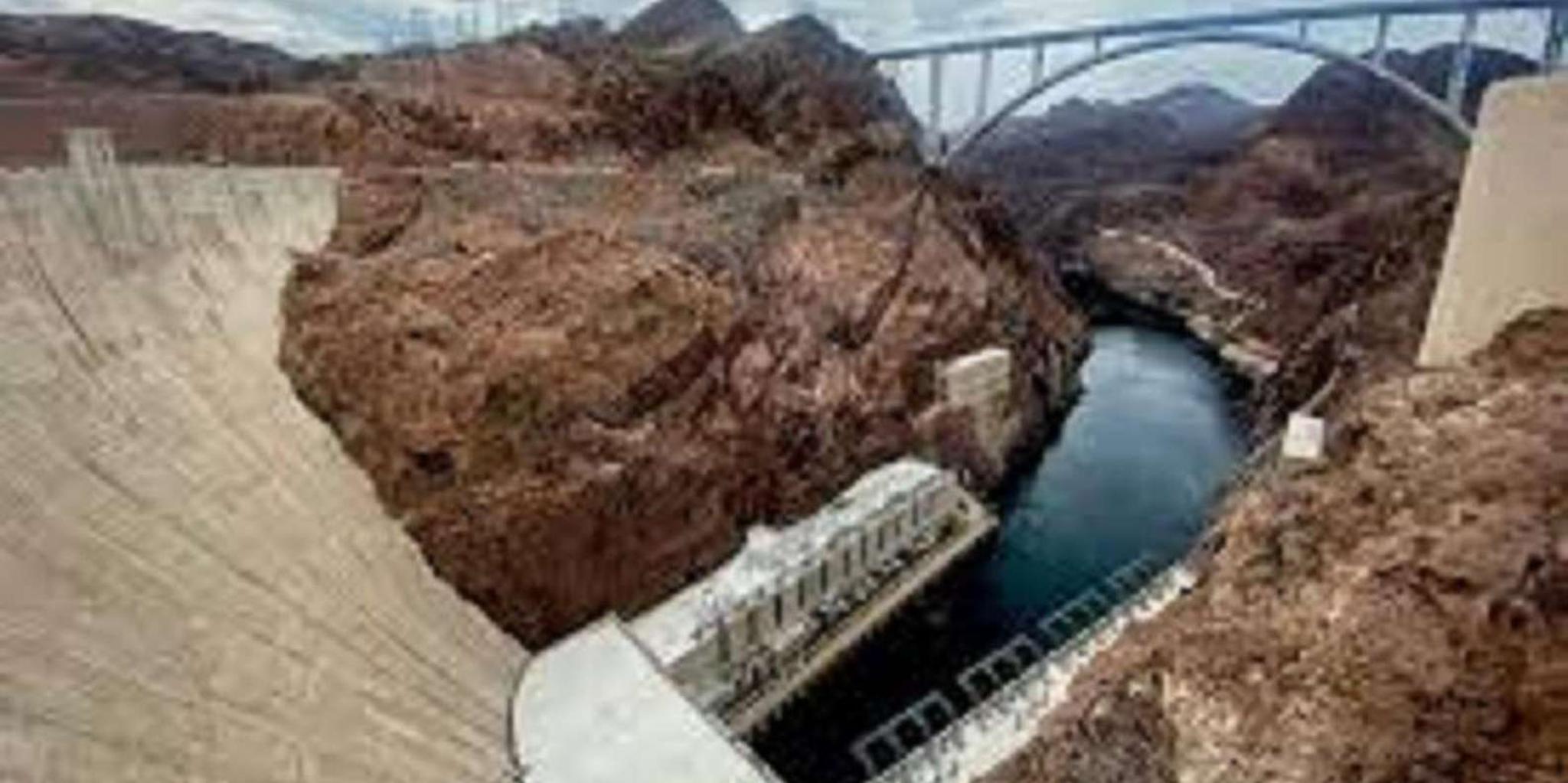 Las Vegas Hoover Dam and Seven Magic Mountains Tour - Image 3