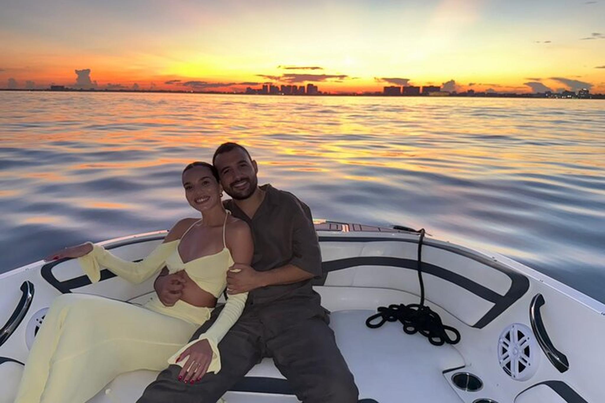 Miami Private Boat Tour 1 Hour - Image 2
