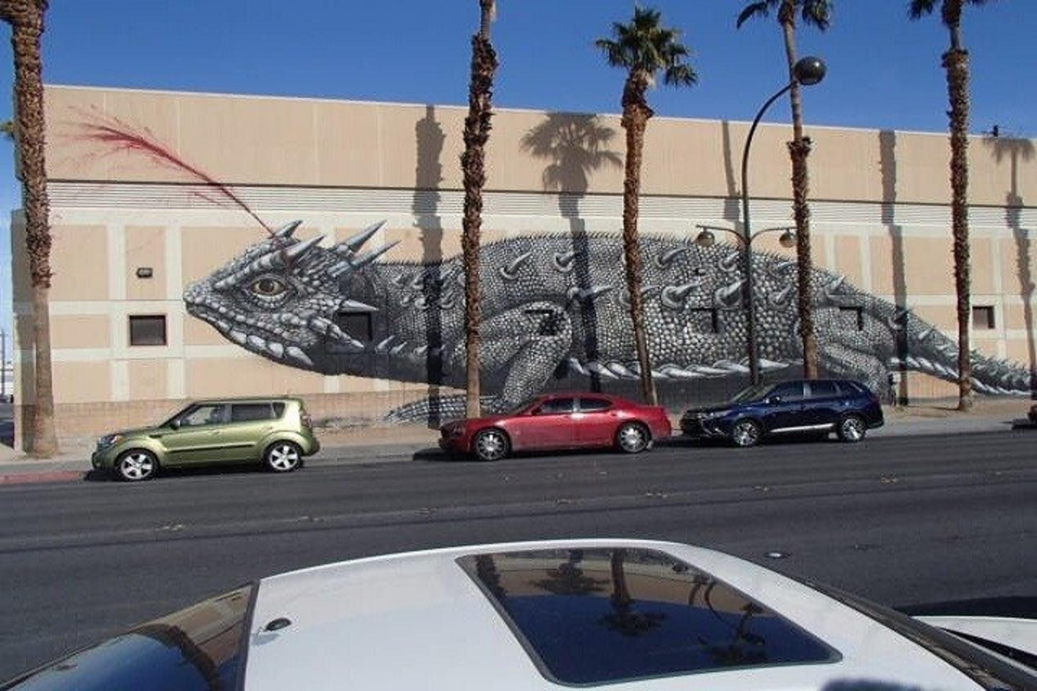Las Vegas Segway Tour of Downtown - Image 6