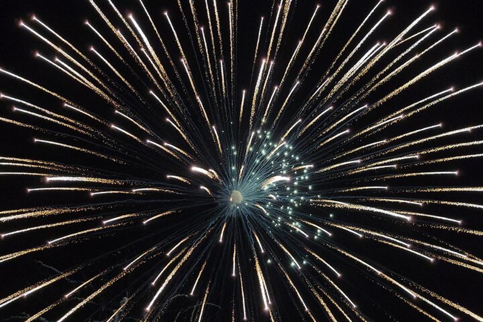 Destin Fireworks Cruise Aboard Hydrojet 45 min - Image 4