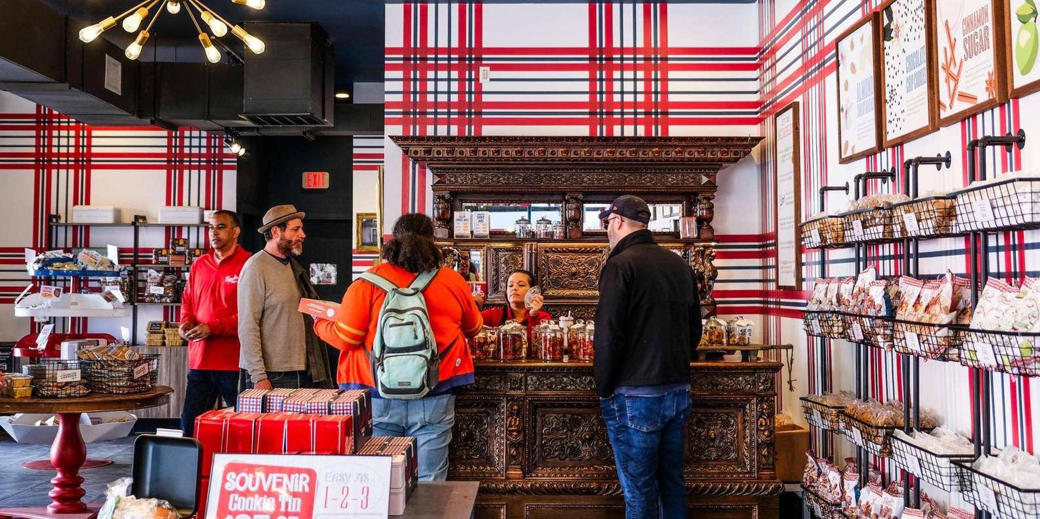 Savannah Donut and Sweet Treats Walking Tour - Image 5