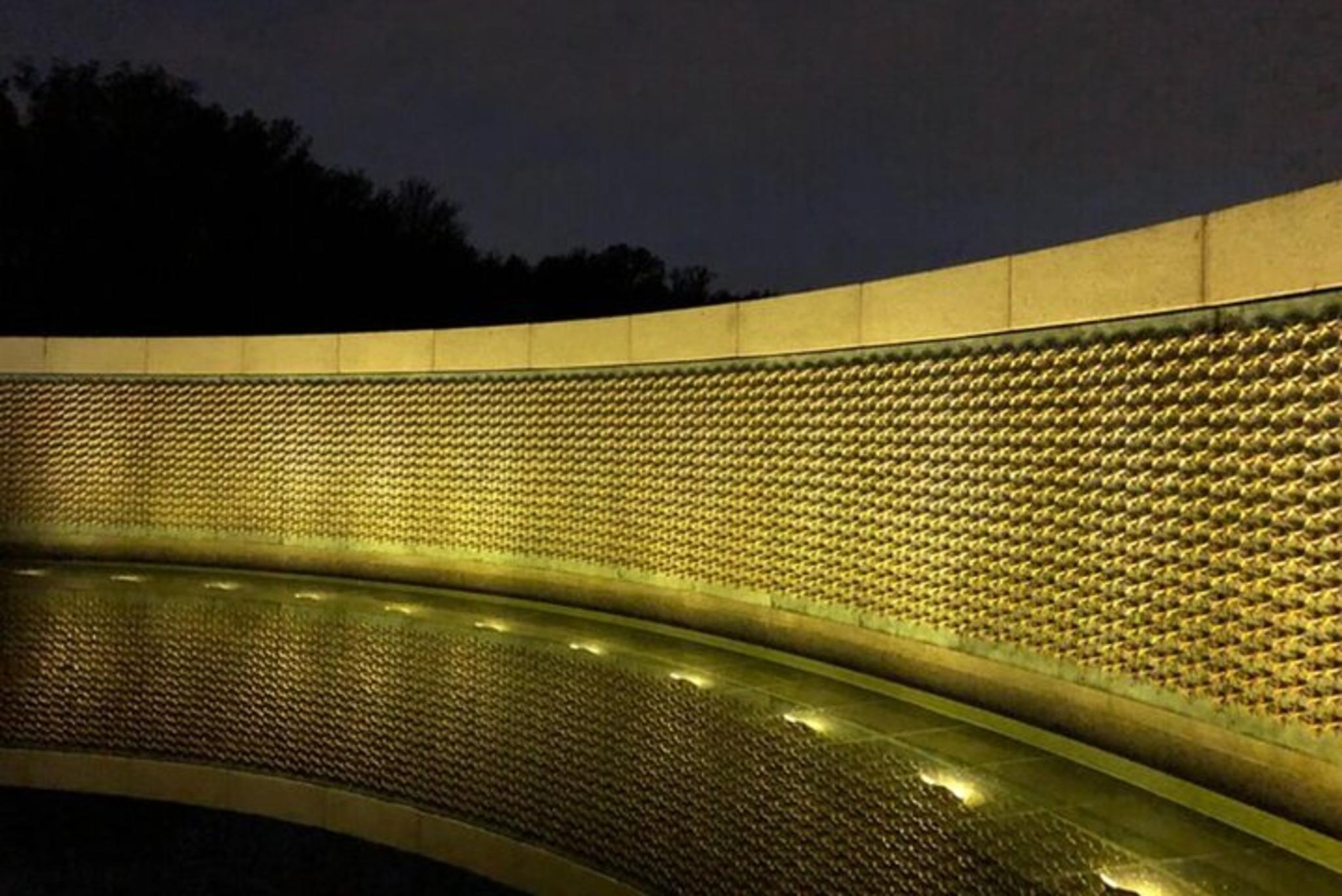 Washington DC Night Tour - Image 4