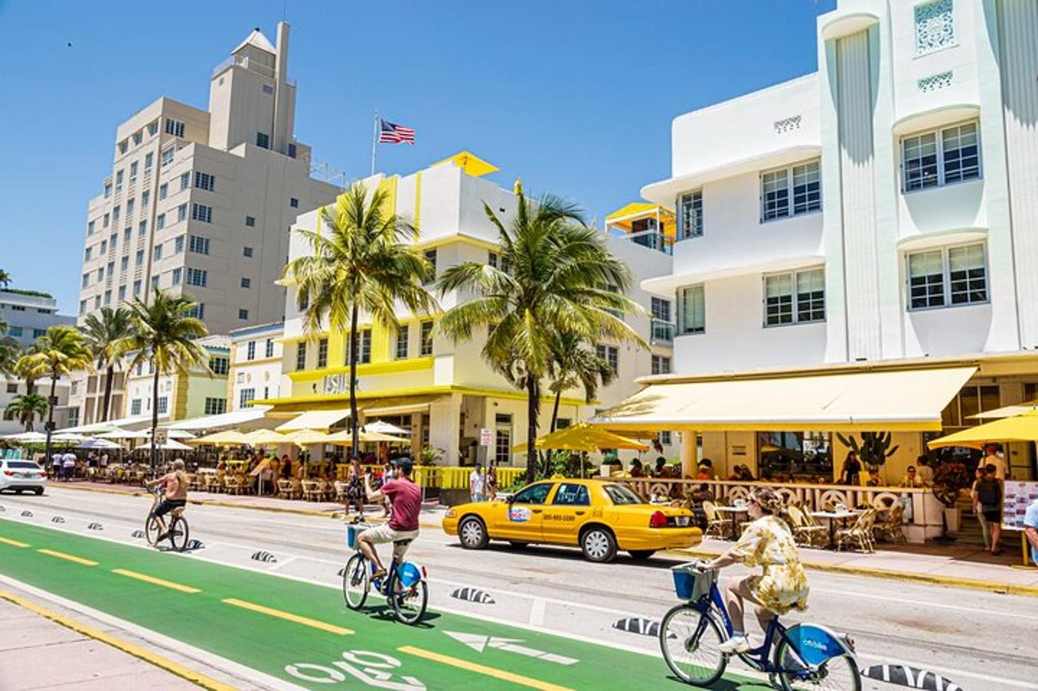 Miami Art Deco, Wynwood, and Little Havana Tour