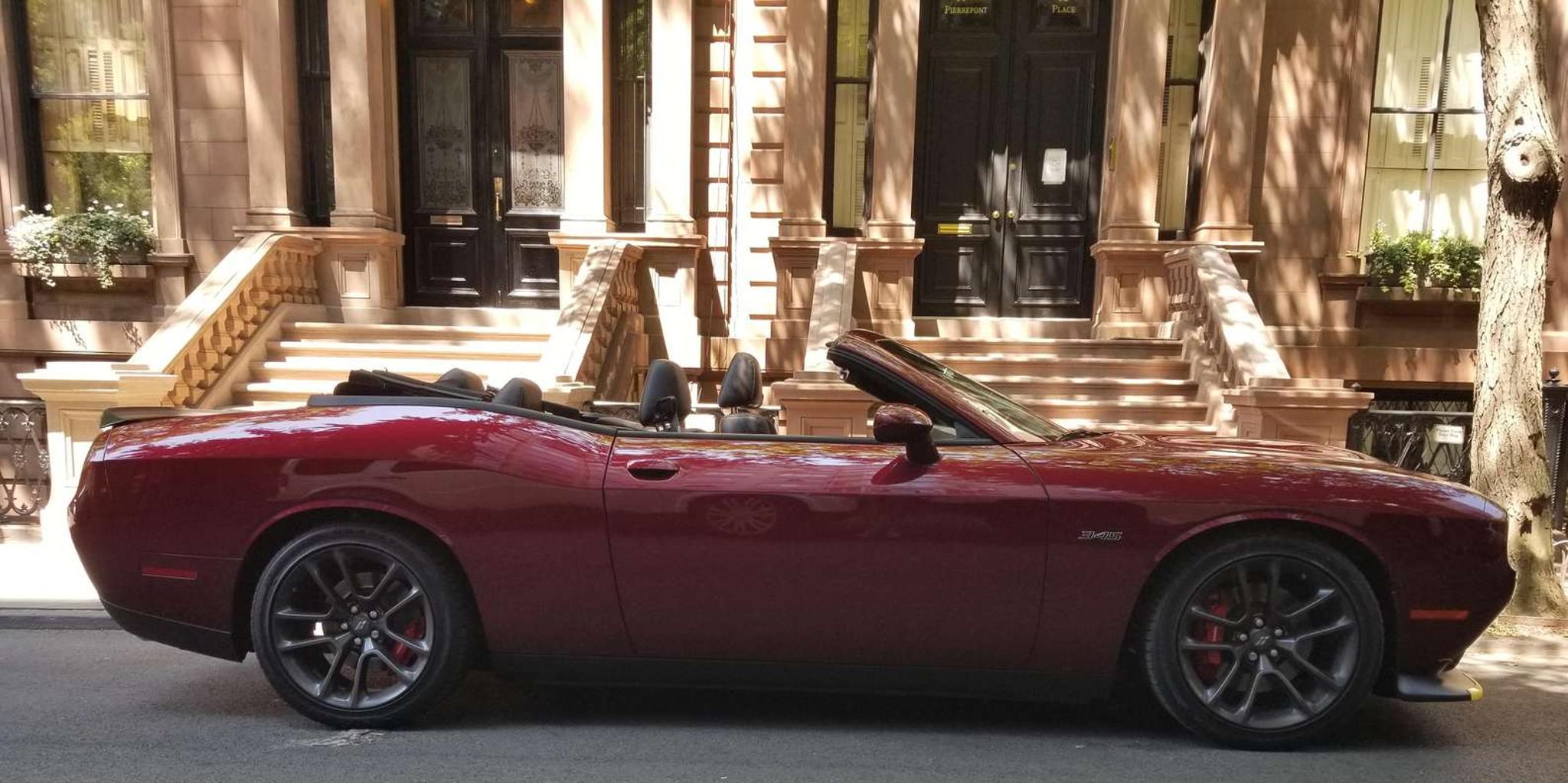 New York City Private Tour by Dodge Challenger Convertible