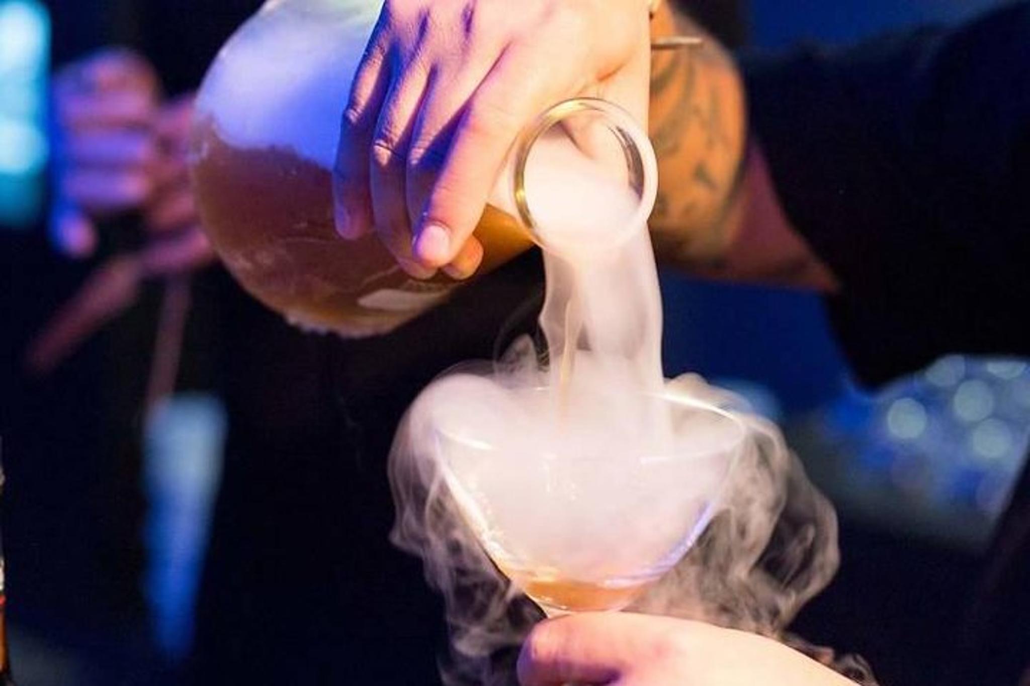 San Francisco Exploratorium After Dark Admission - Image 3