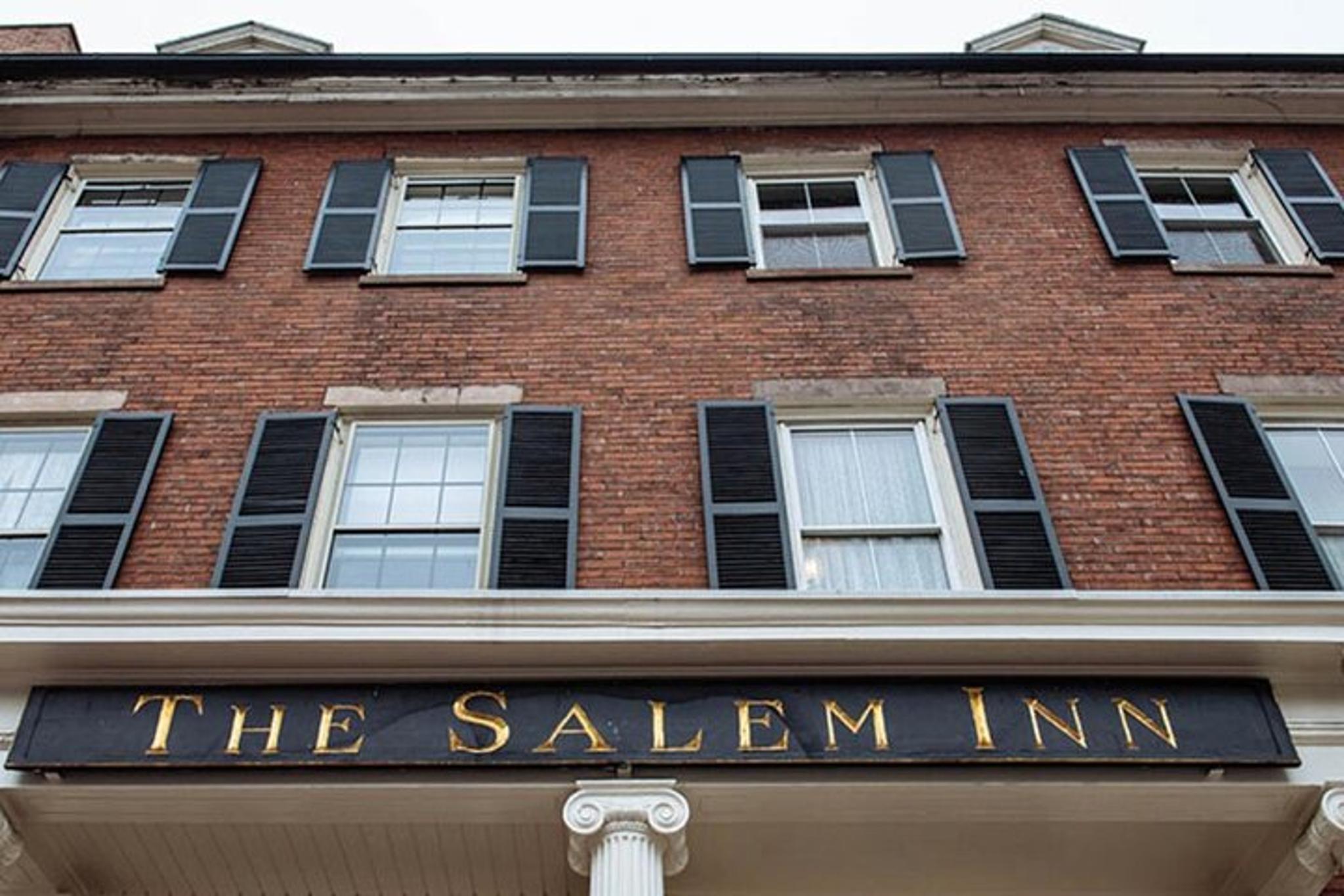 Salem Walking Ghost Tour - Image 5