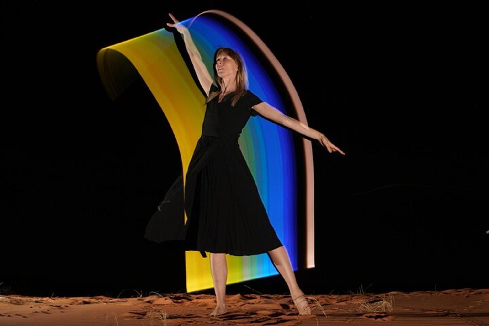 Sand Dunes Light Painting Experience - Image 4