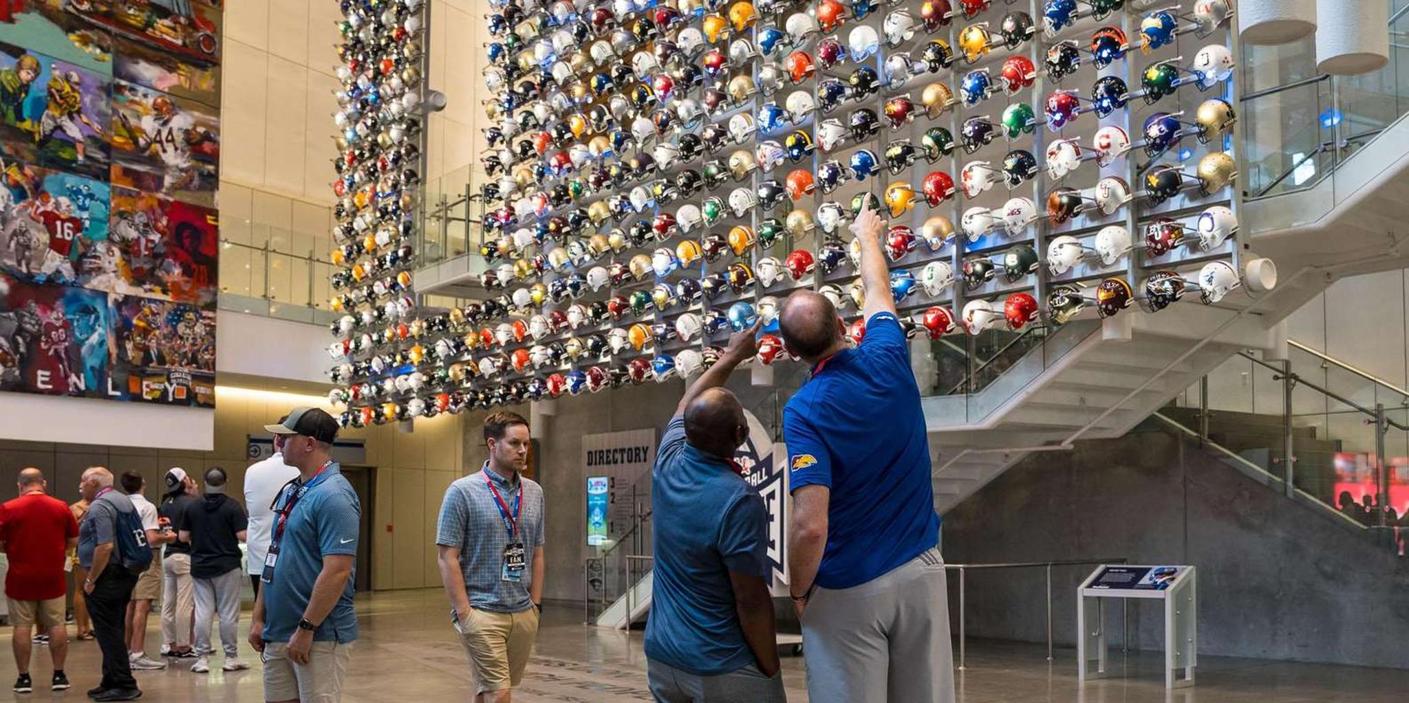 Atlanta College Football Hall of Fame Tour - Image 3