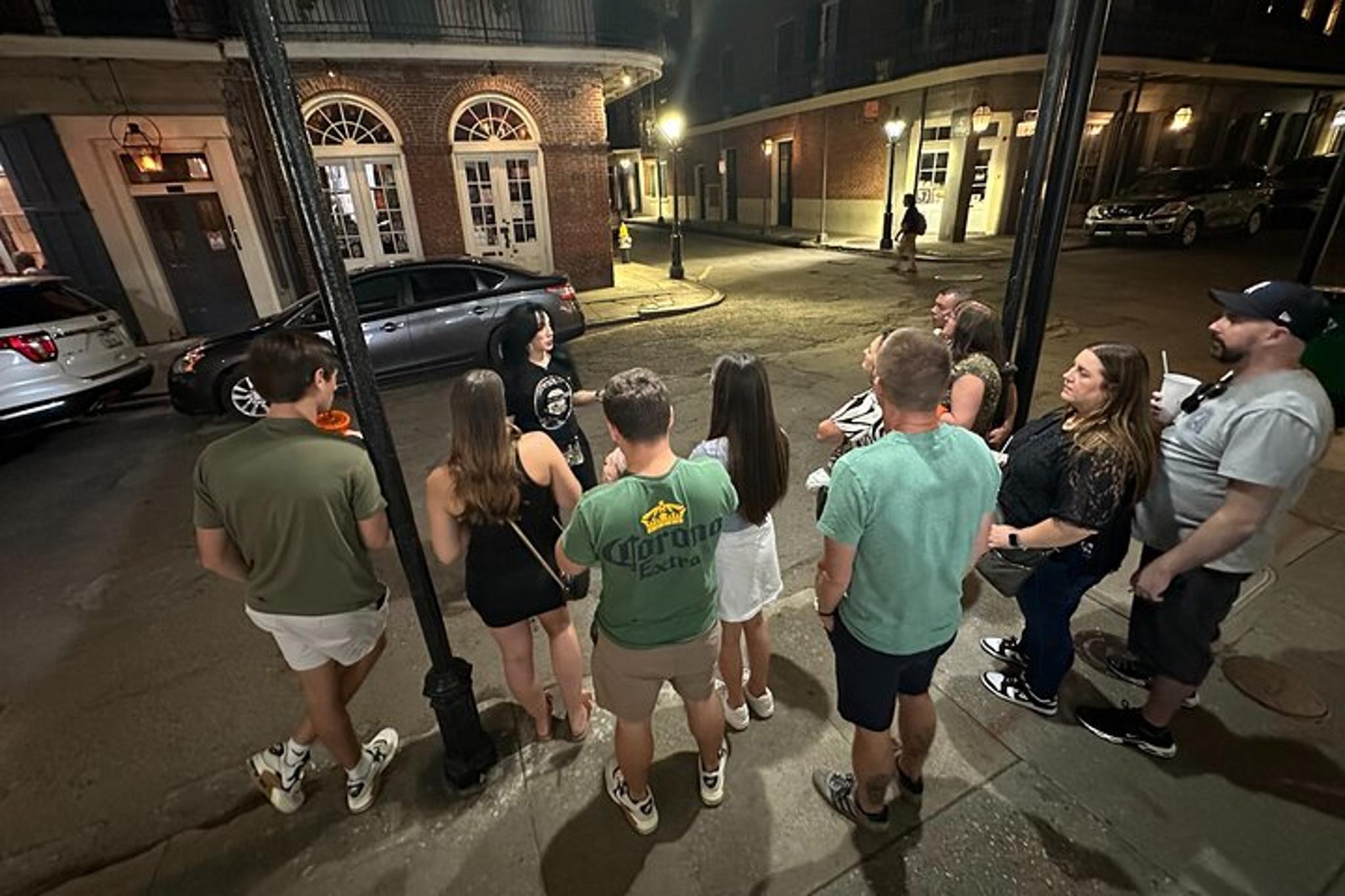 New Orleans Ghost Walking Tour in French Quarter 2 hr