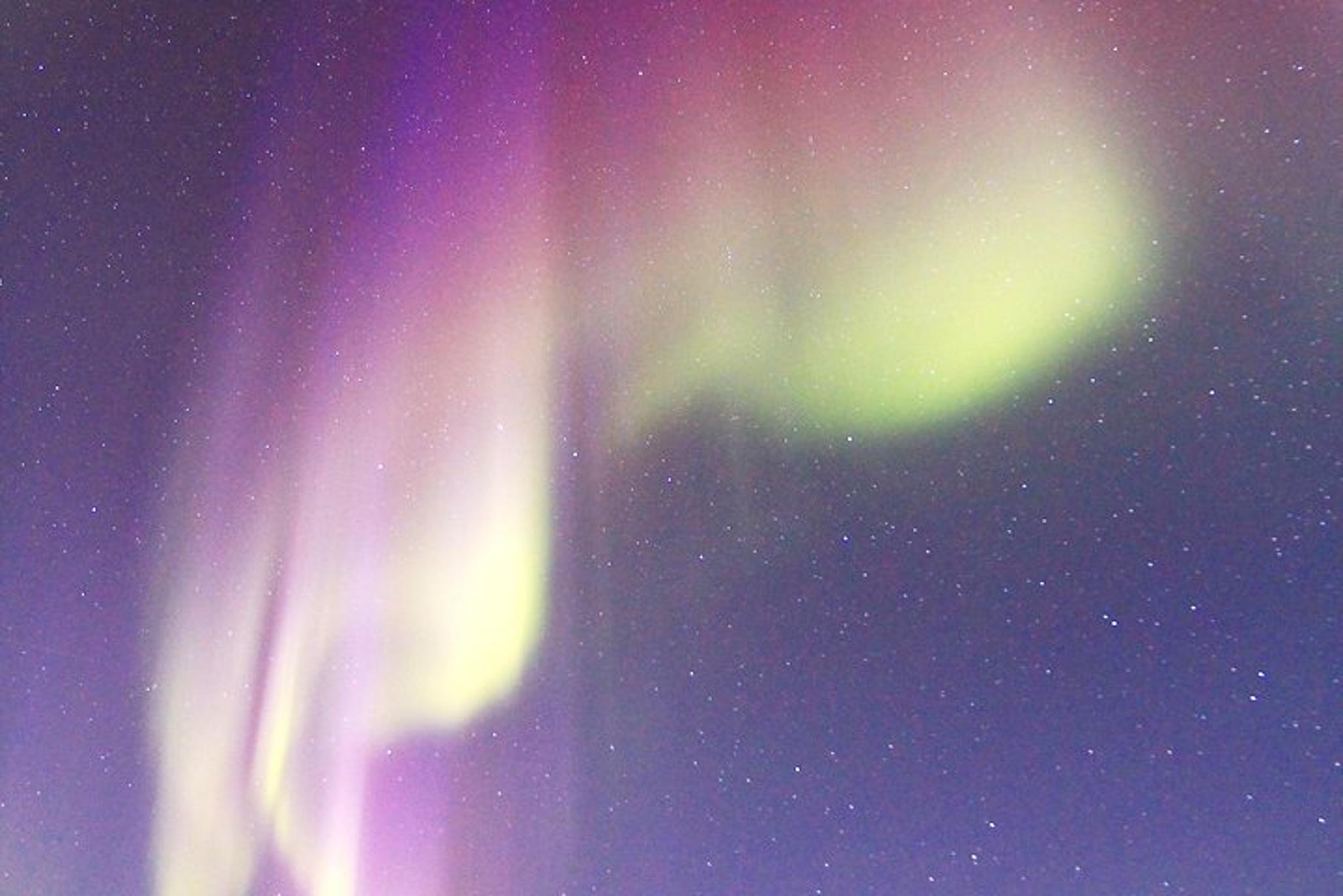 Fairbanks Aurora Ice Fishing Tour - Image 6