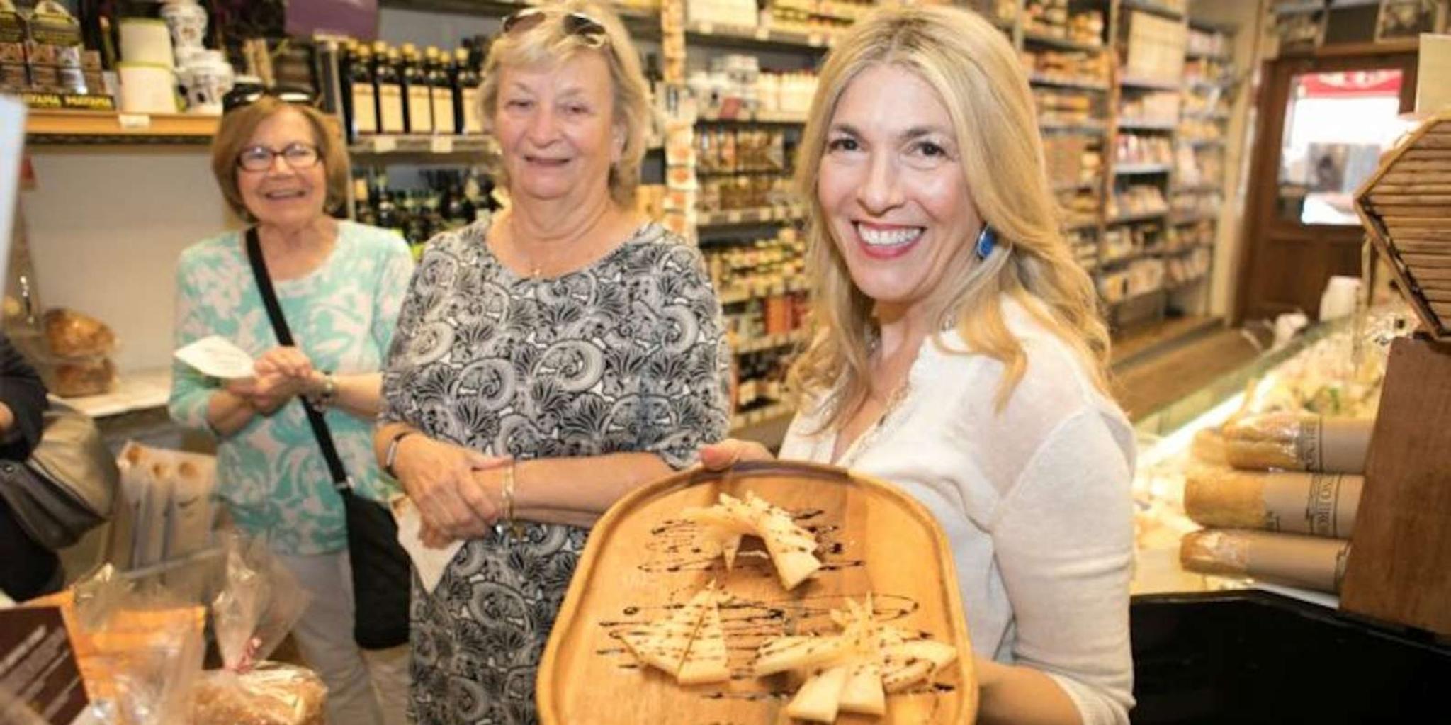 Philadelphia Italian Market Food Tour